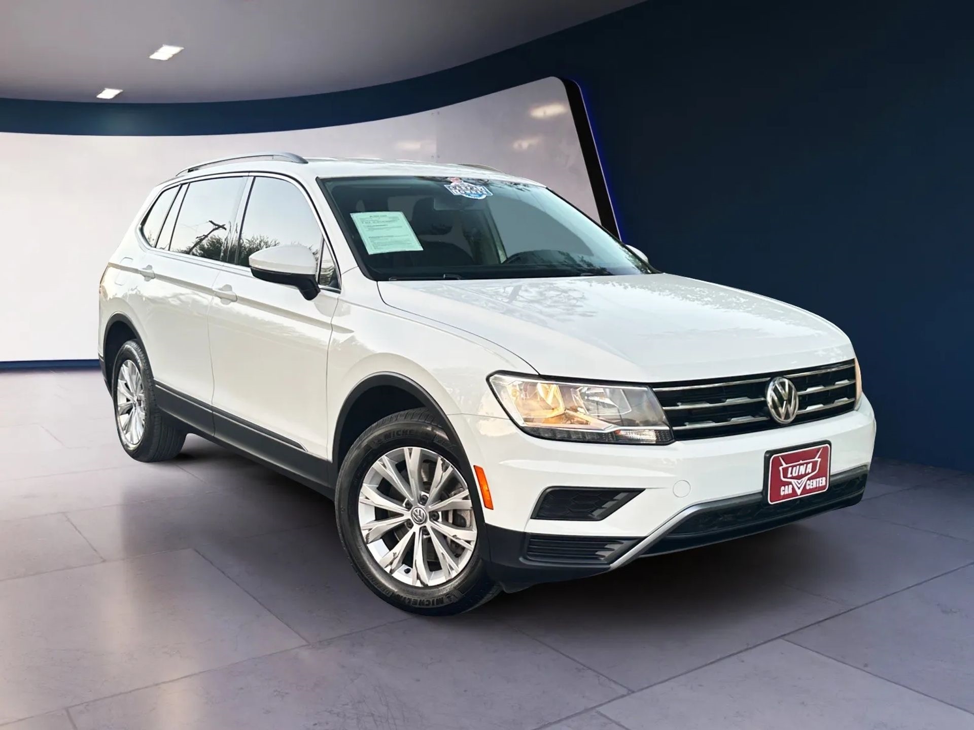 Volkswagen Tiguan 2.0T SEL FWD 2018