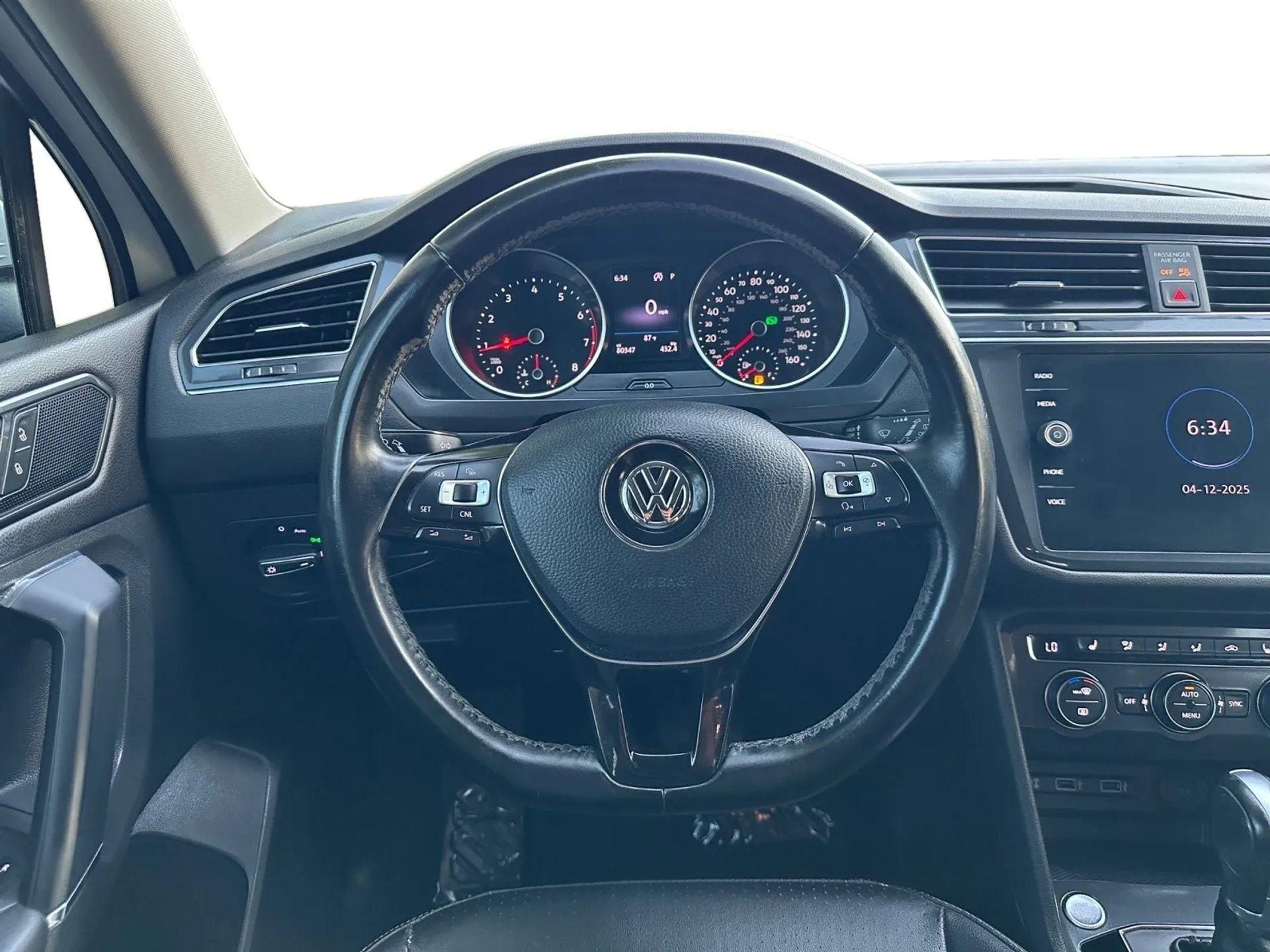 Volkswagen Tiguan 2.0T SEL FWD 2018