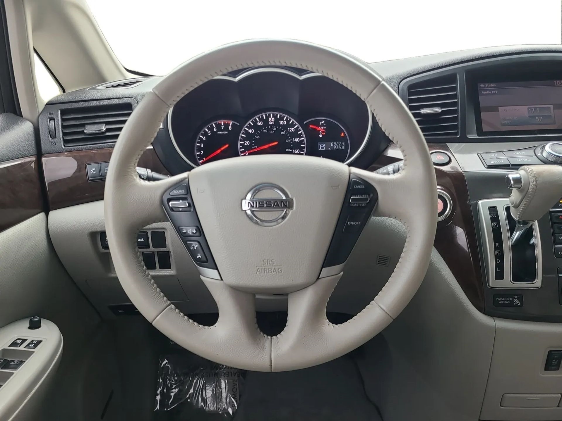 Nissan Quest 4dr SL 2015