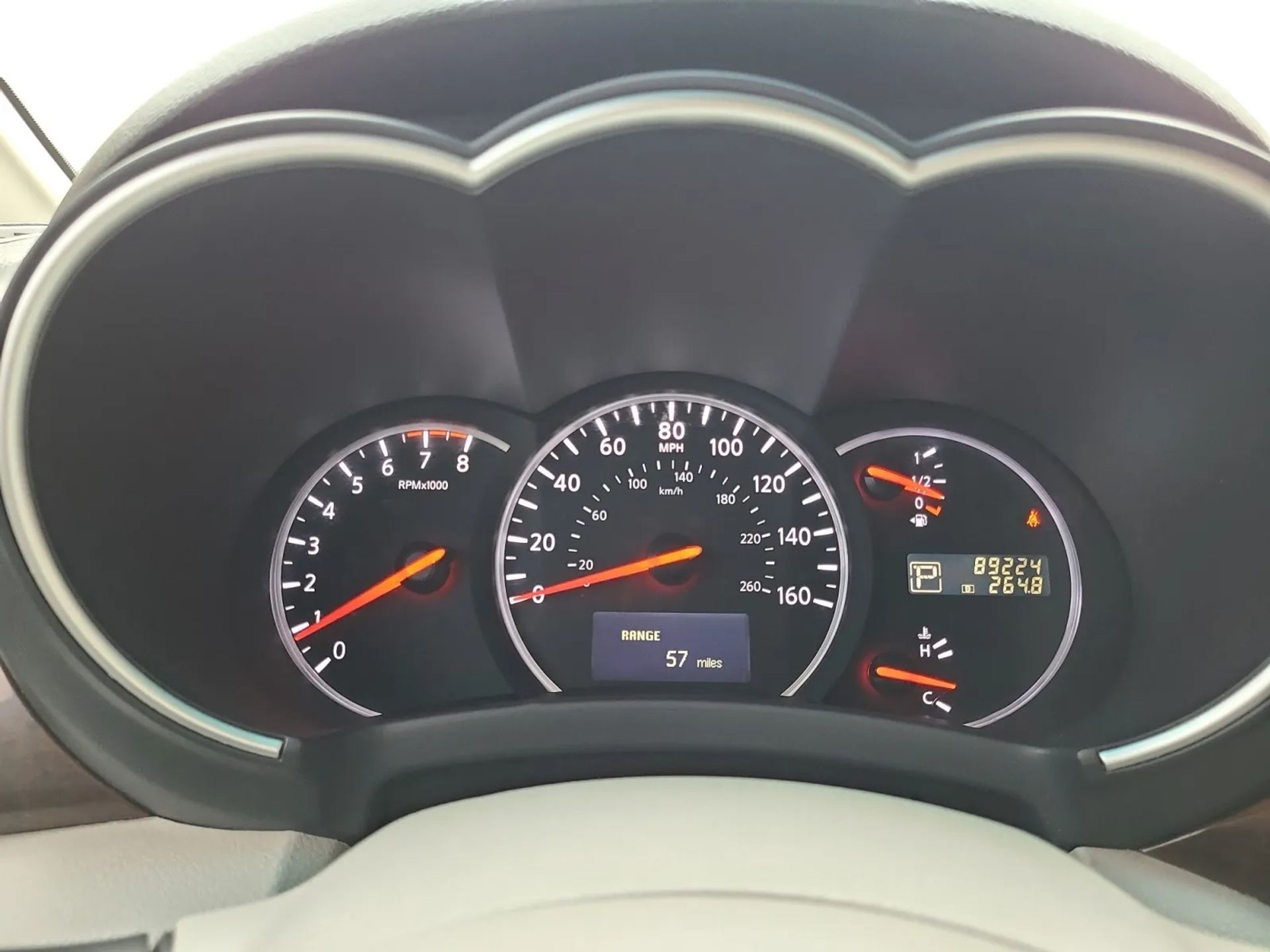 Nissan Quest 4dr SL 2015