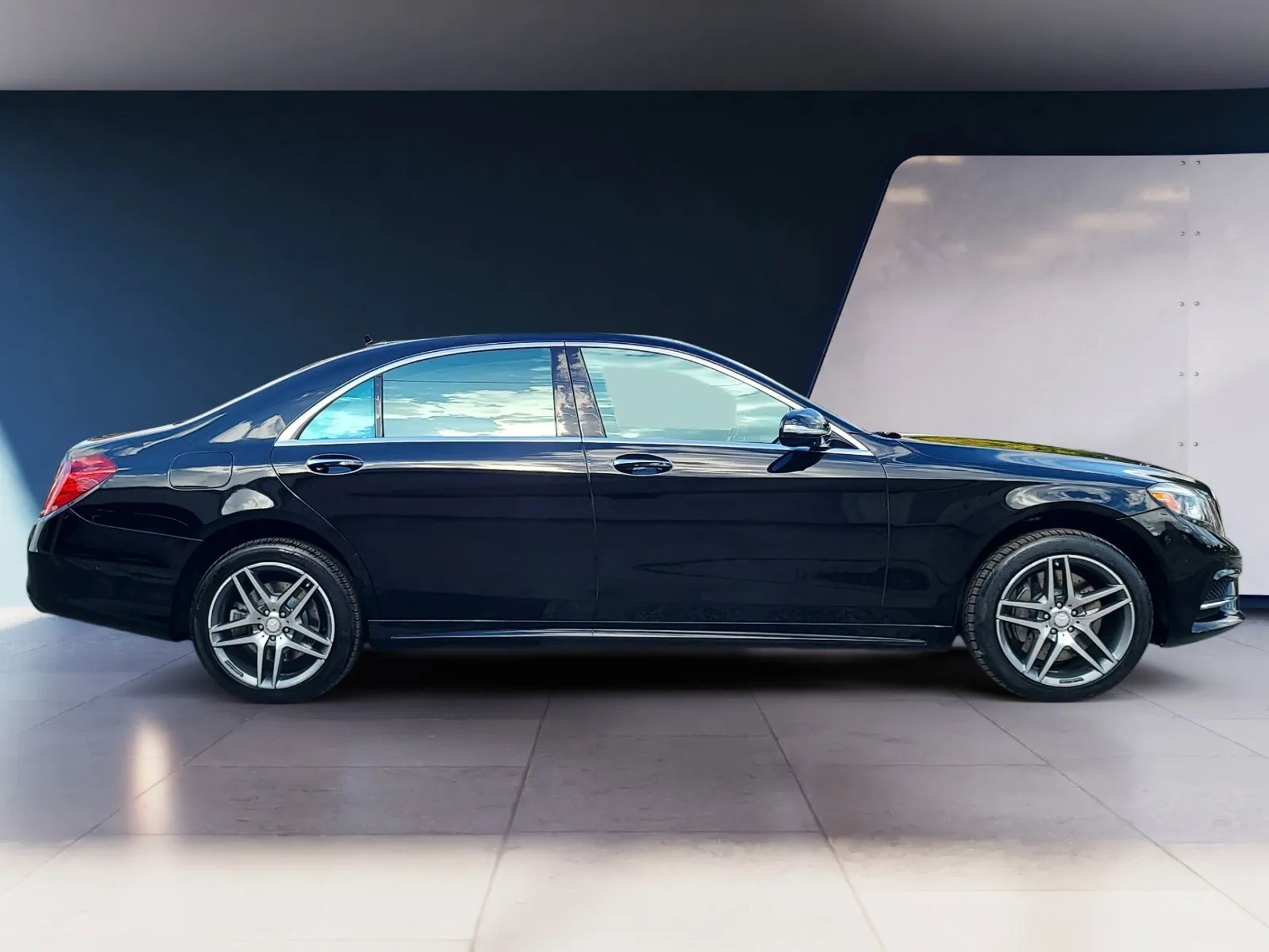 Mercedes-Benz S-Class 4dr Sdn S 550 RWD 2015