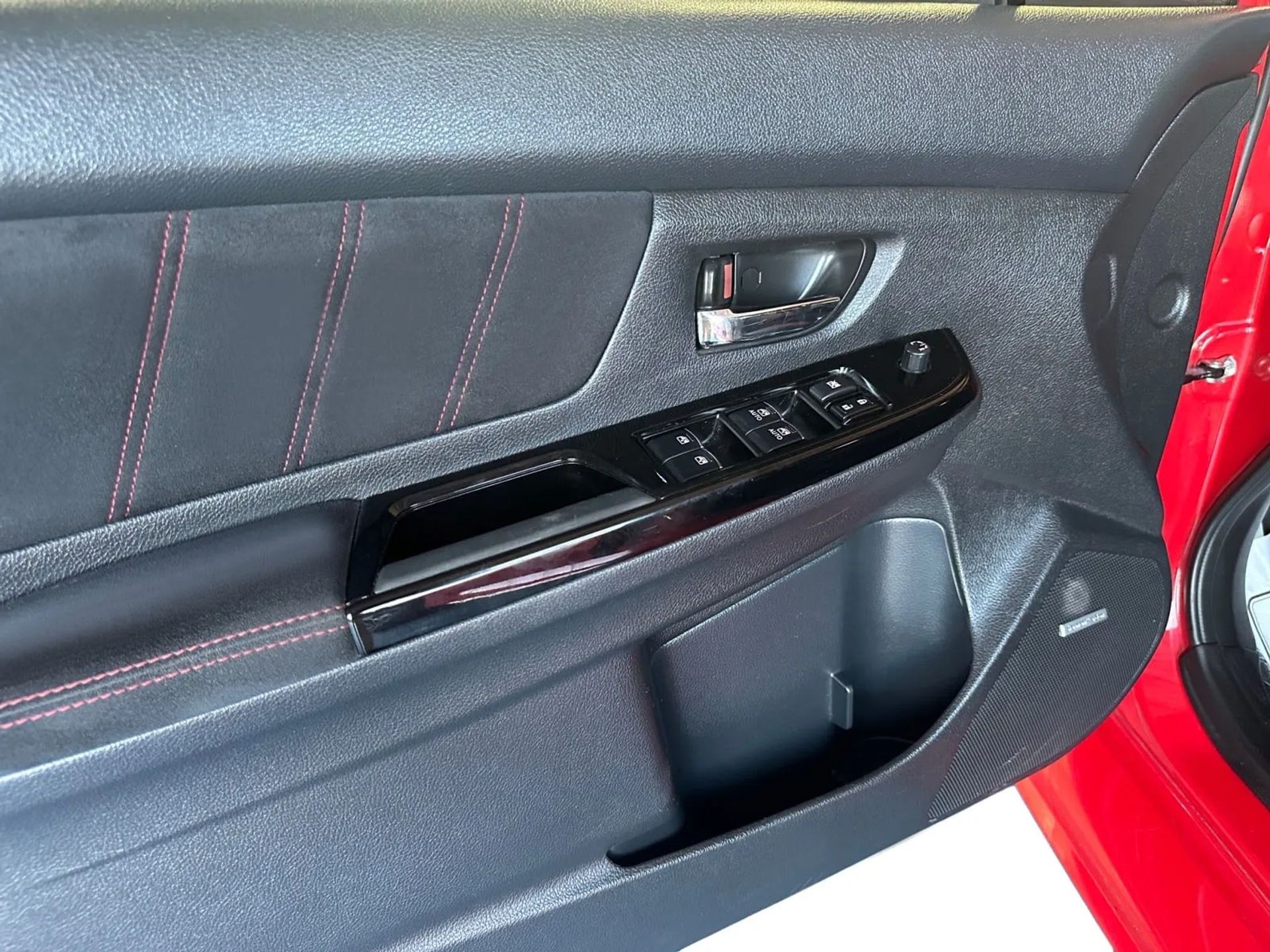 Subaru WRX STI Limited Manual w/Lip Spoiler 2018
