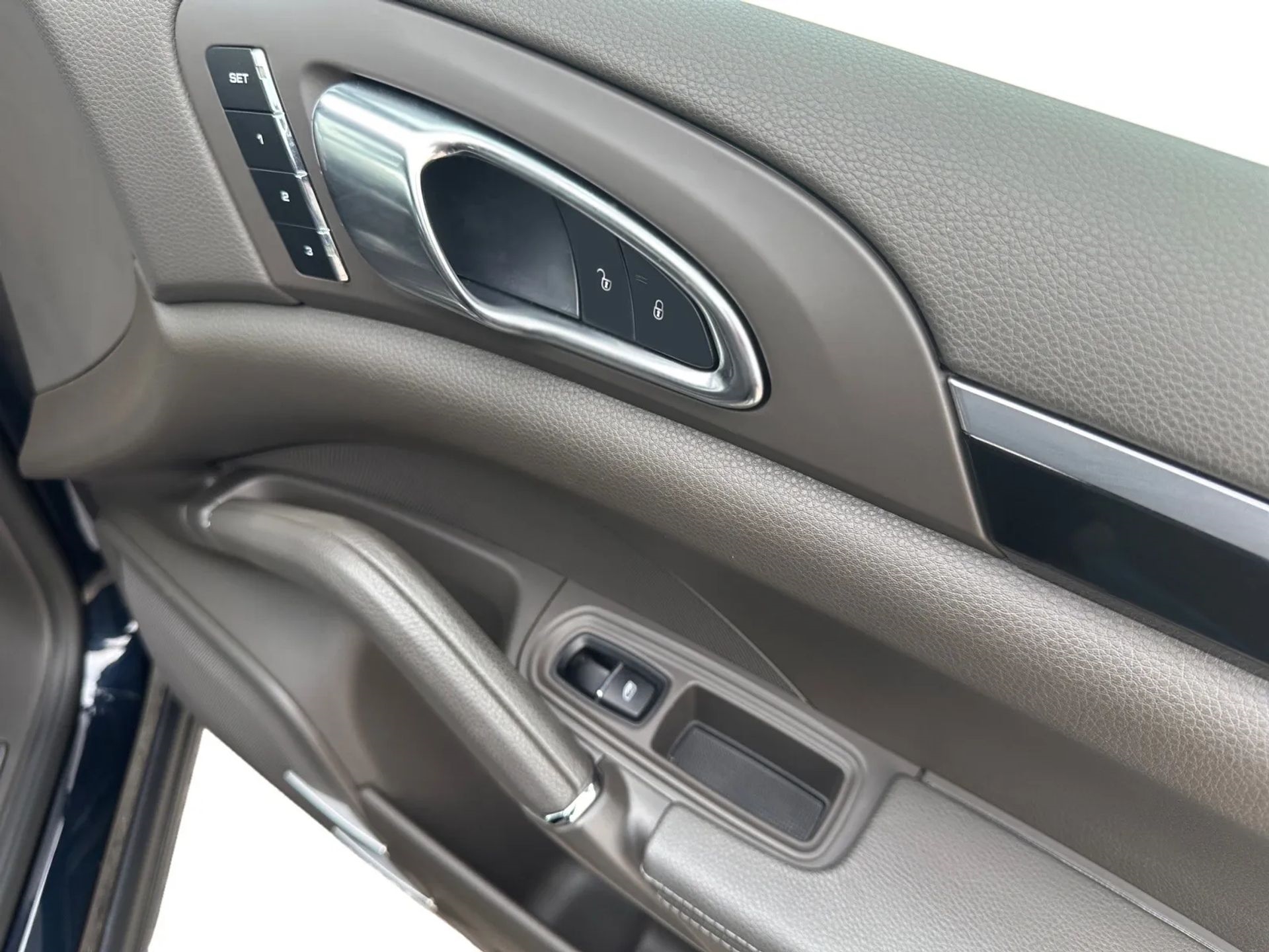 Porsche Cayenne AWD 4dr 2016