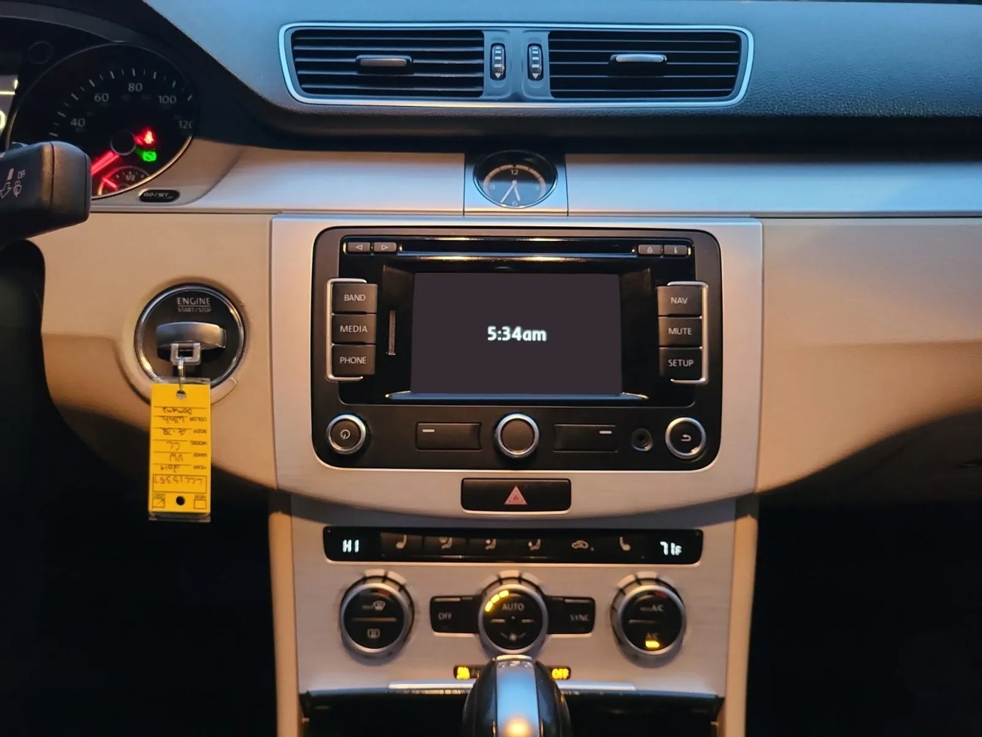 Volkswagen CC 4dr Sdn DSG R-Line PZEV 2014