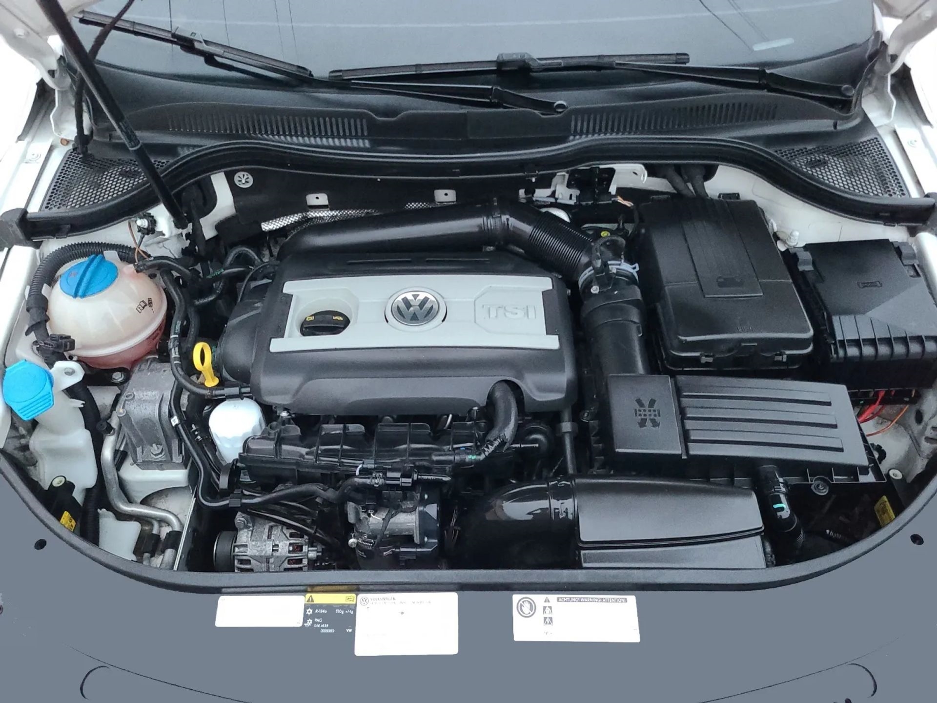 Volkswagen CC 4dr Sdn DSG R-Line PZEV 2014