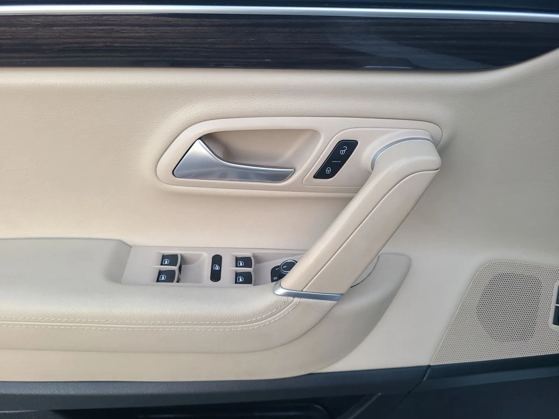 Volkswagen CC 2.0T Sport DSG PZEV 2017