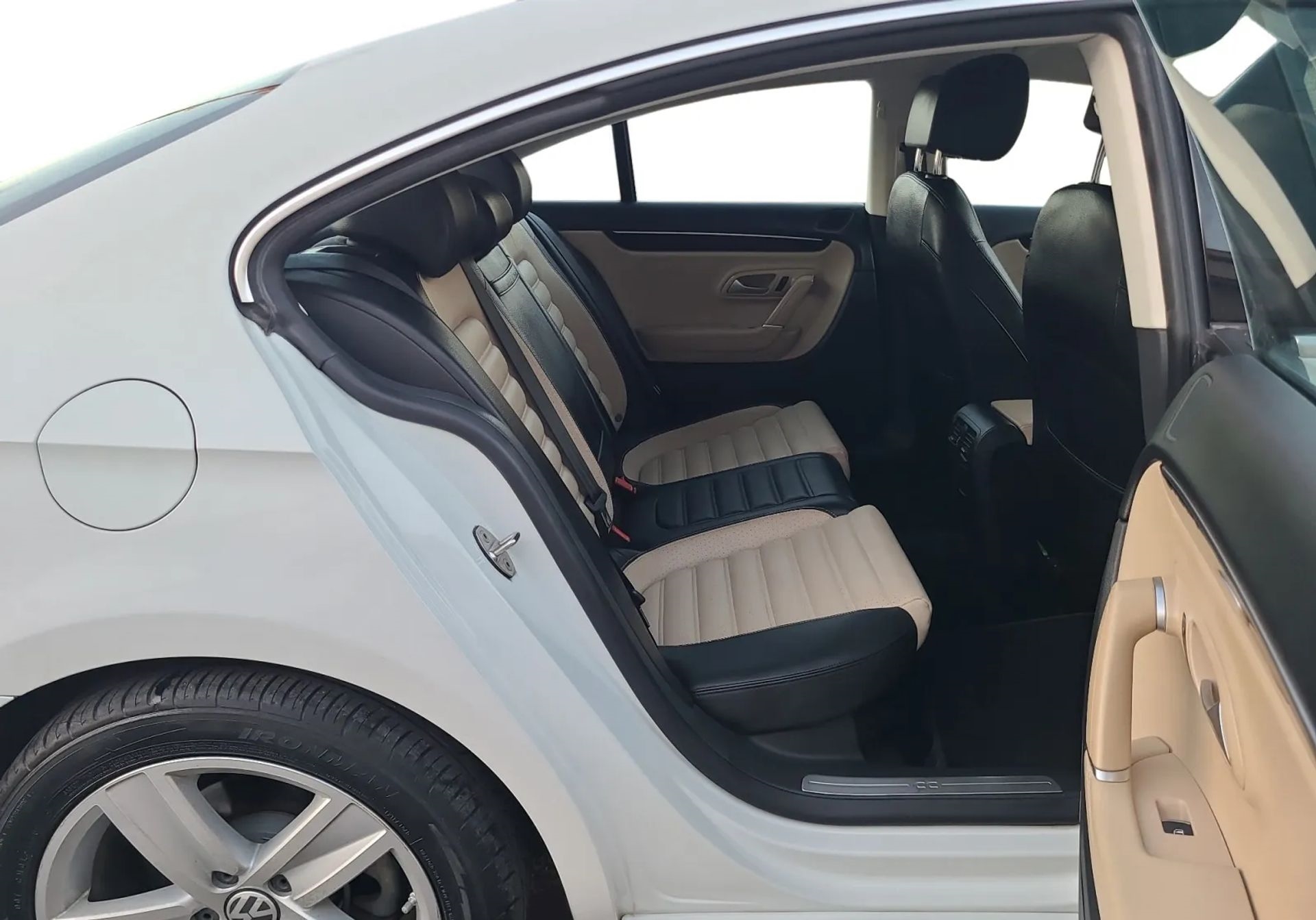 Volkswagen CC 2.0T Sport DSG PZEV 2017