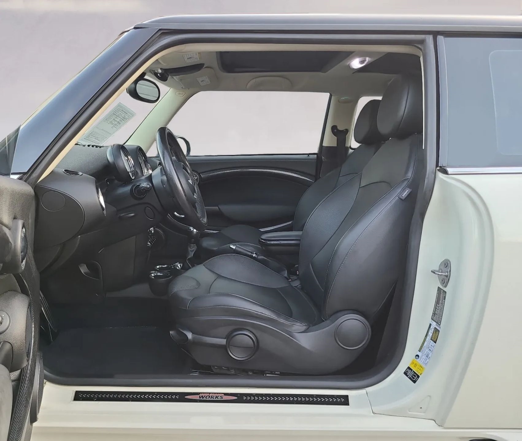 MINI Cooper Hardtop 2dr Cpe S 2013