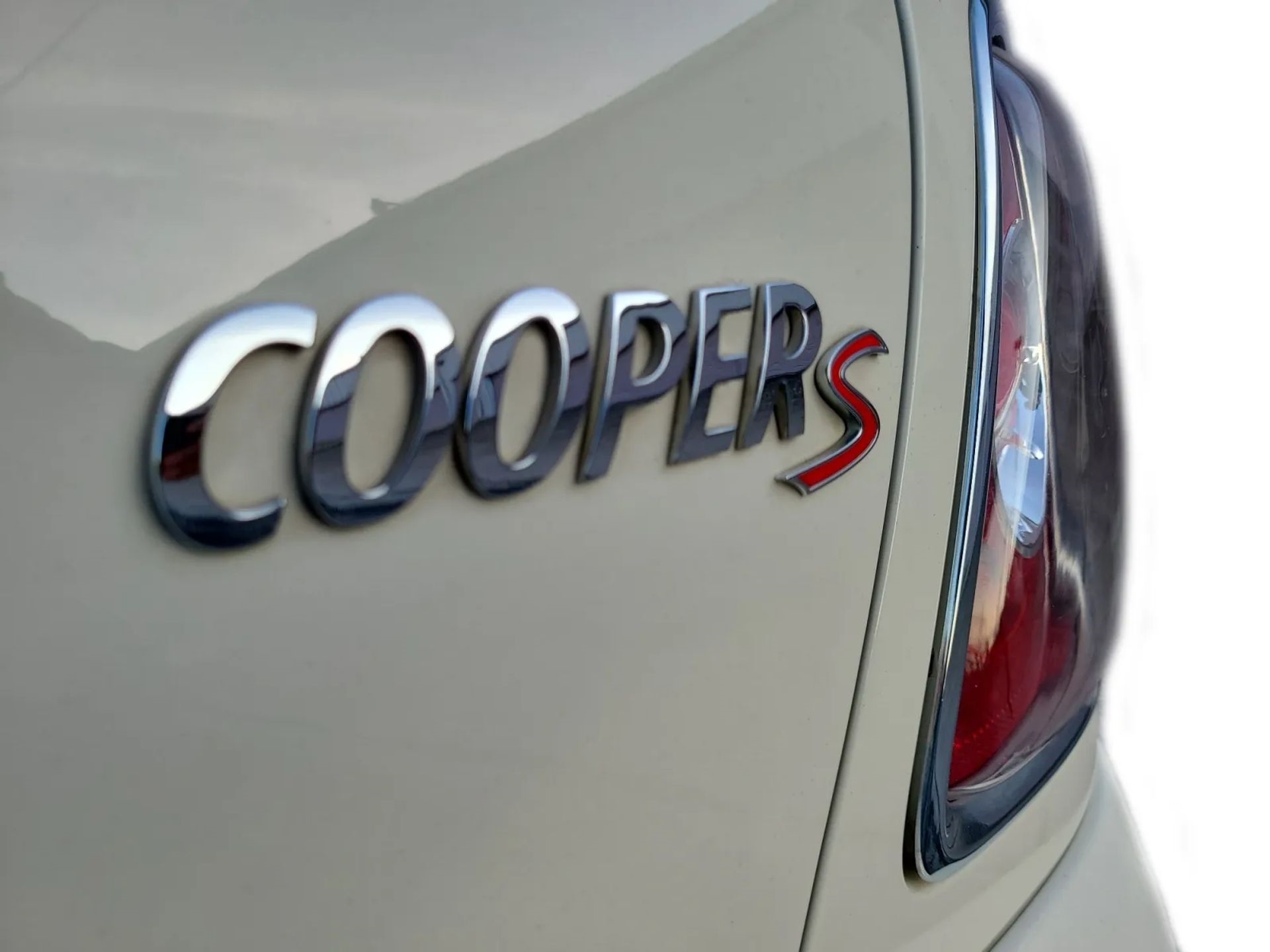 MINI Cooper Hardtop 2dr Cpe S 2013