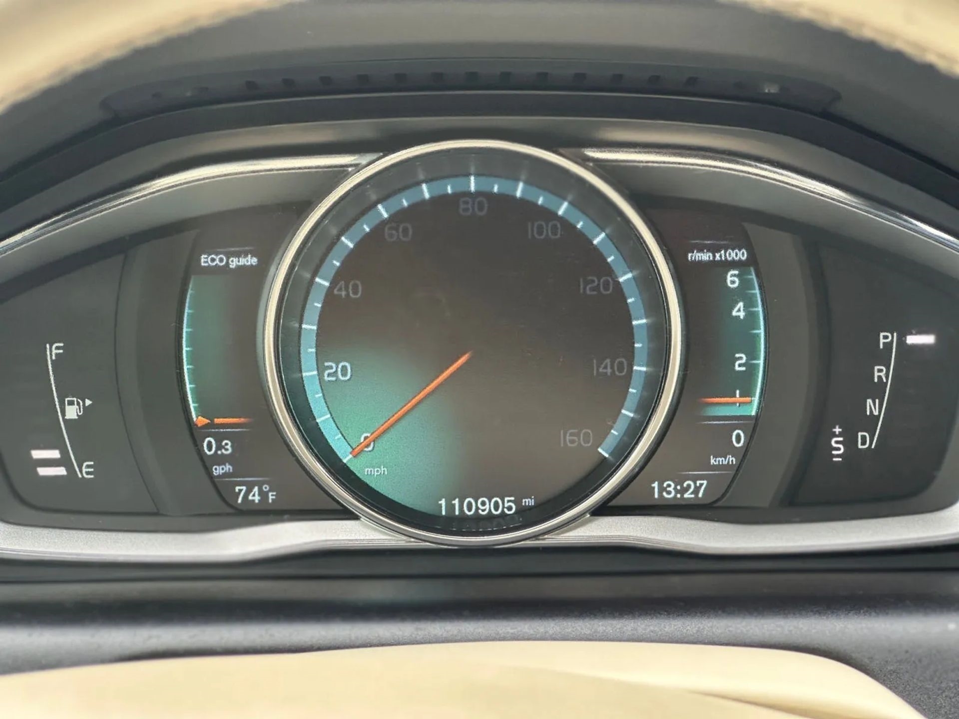 Volvo XC60 2015.5 FWD 4dr T5 Drive-E Premier 2015