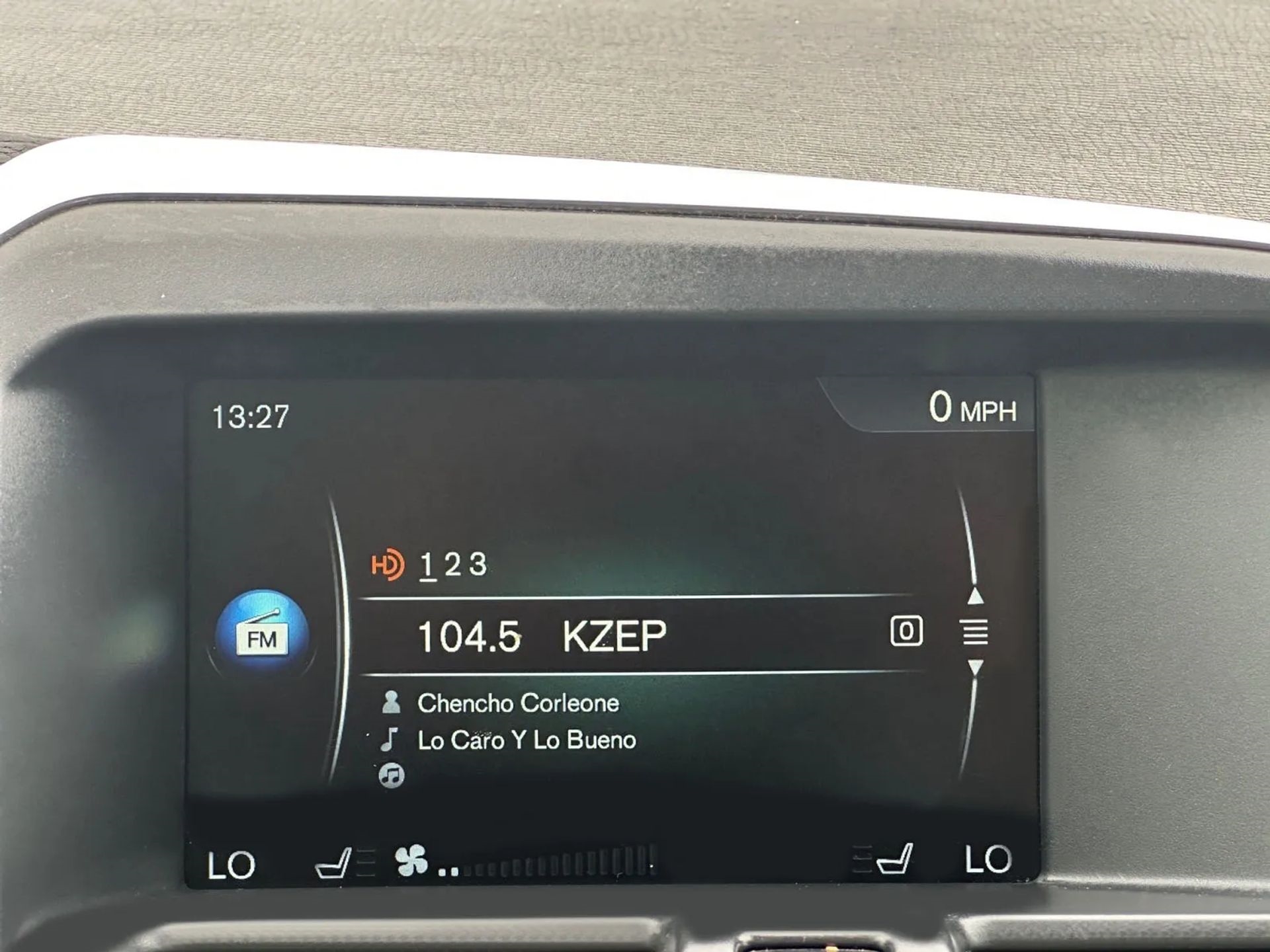 Volvo XC60 2015.5 FWD 4dr T5 Drive-E Premier 2015