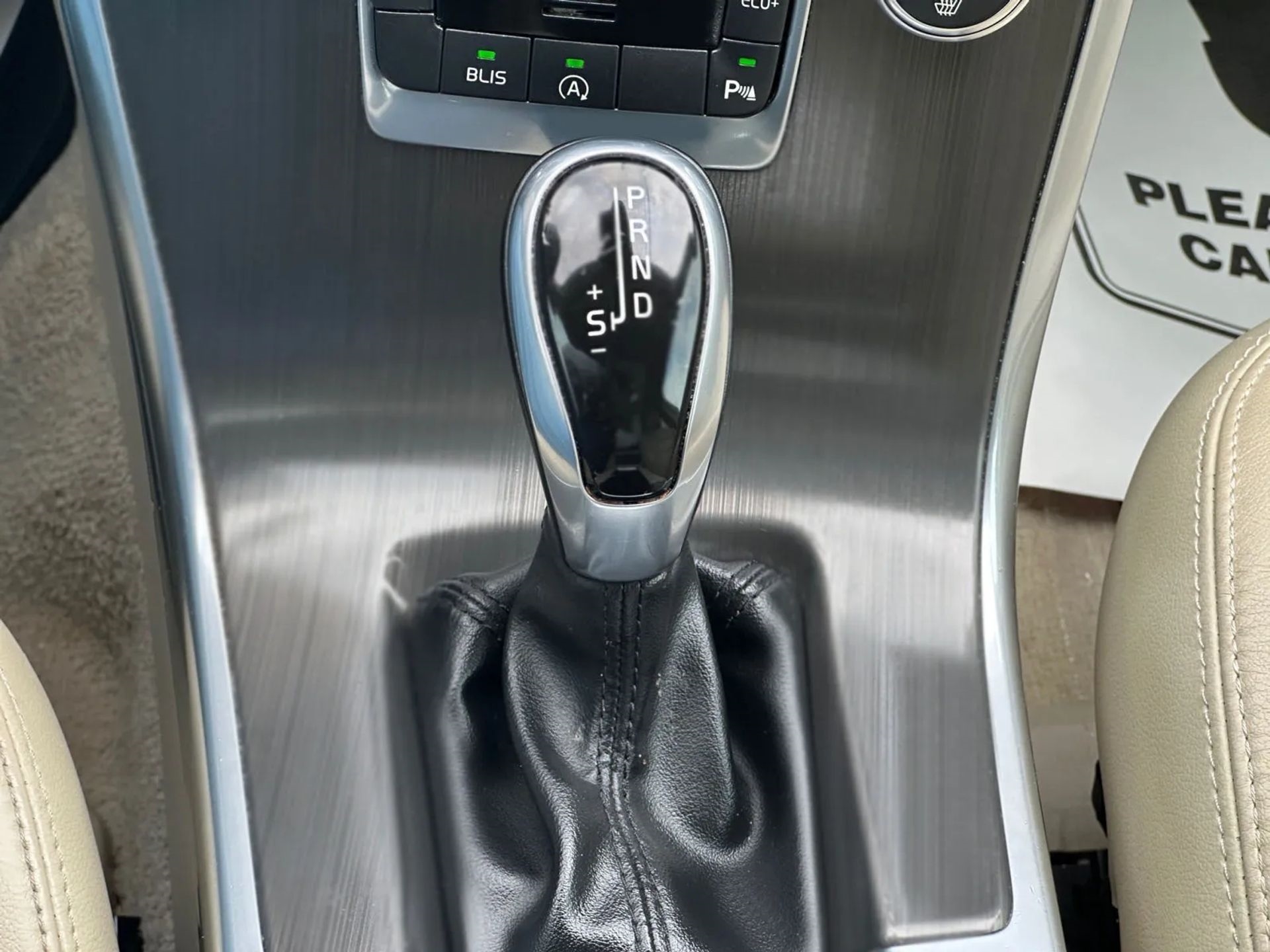 Volvo XC60 2015.5 FWD 4dr T5 Drive-E Premier 2015