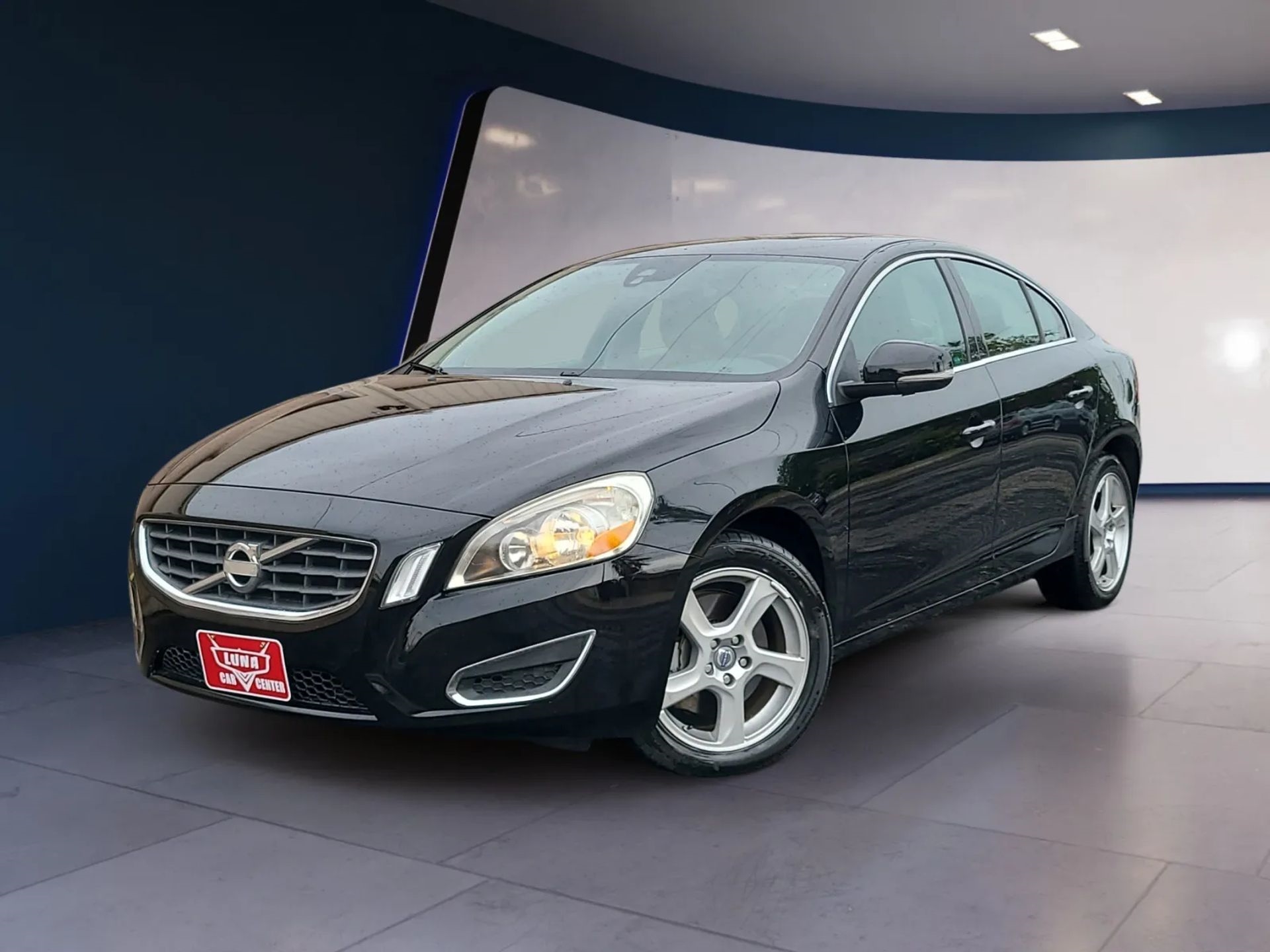 Volvo S60 FWD 4dr Sdn T5 2012