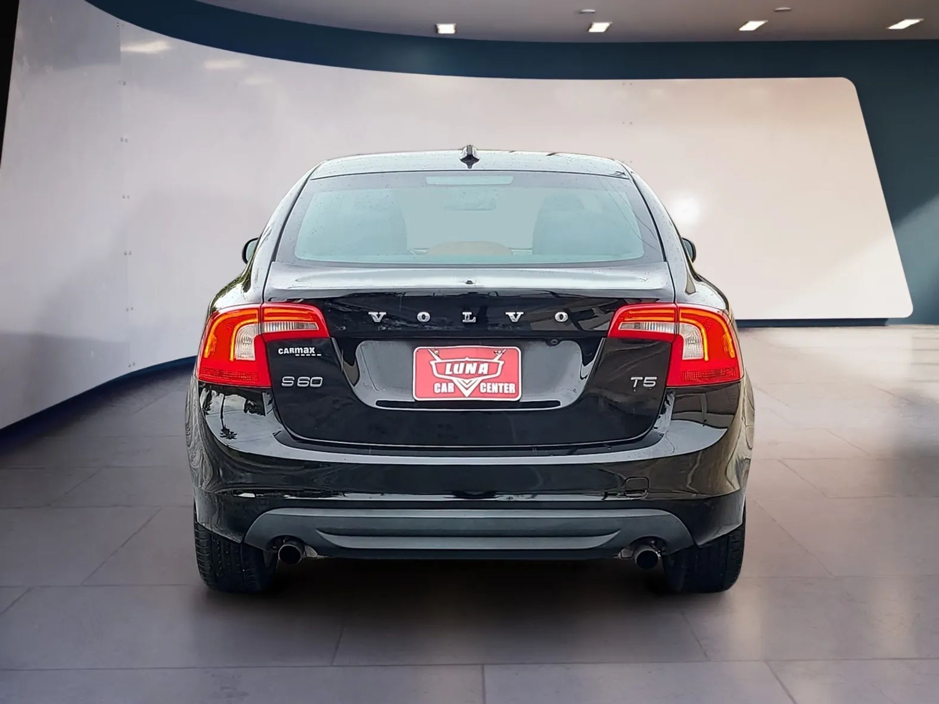 Volvo S60 FWD 4dr Sdn T5 2012