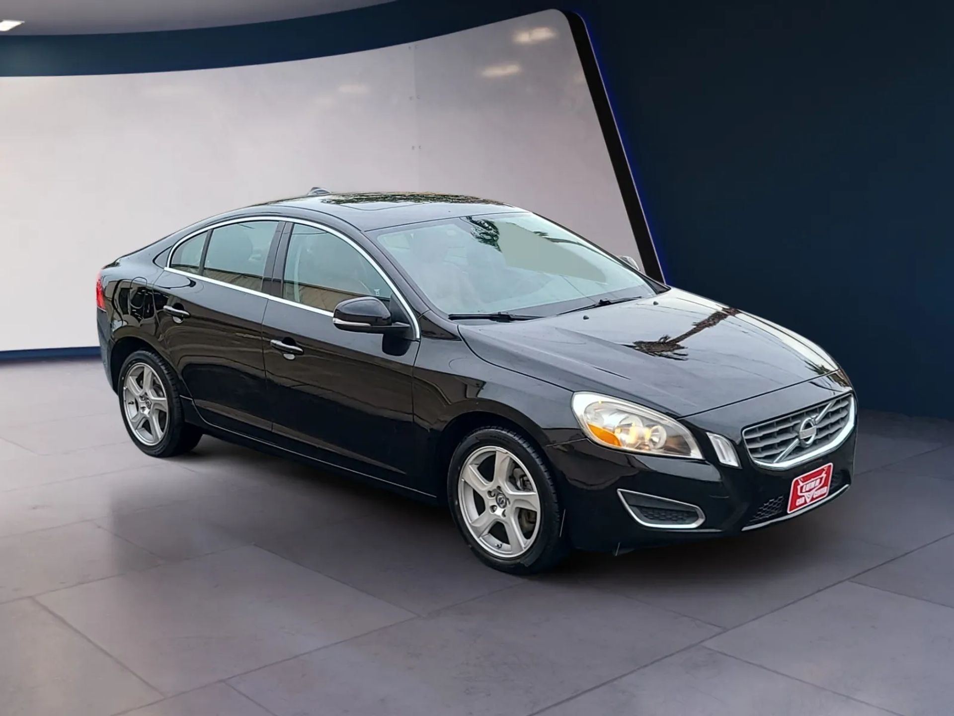 Volvo S60 FWD 4dr Sdn T5 2012