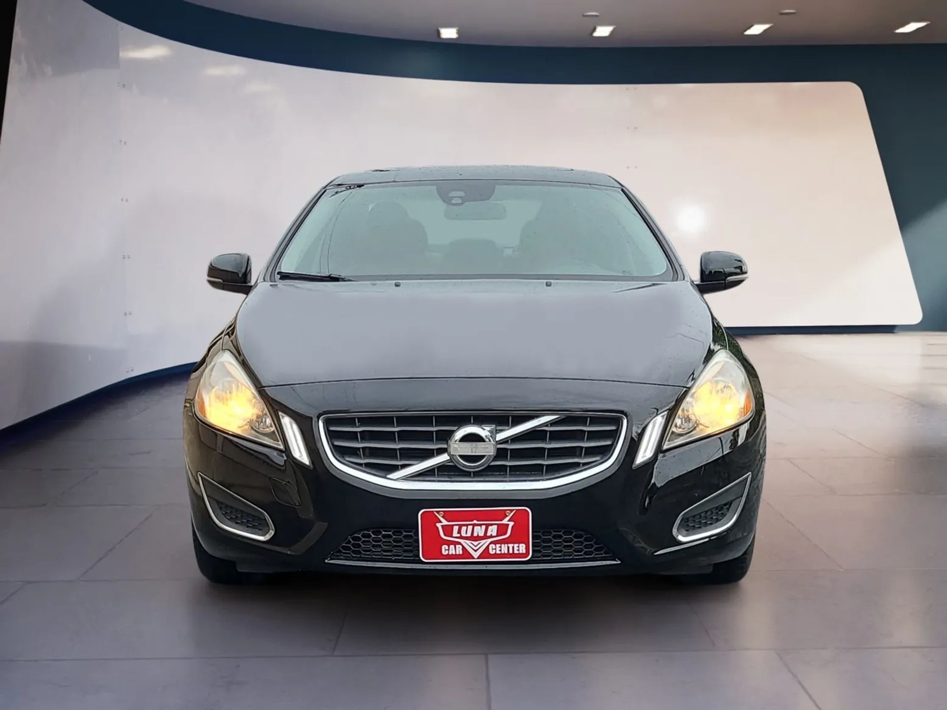 Volvo S60 FWD 4dr Sdn T5 2012