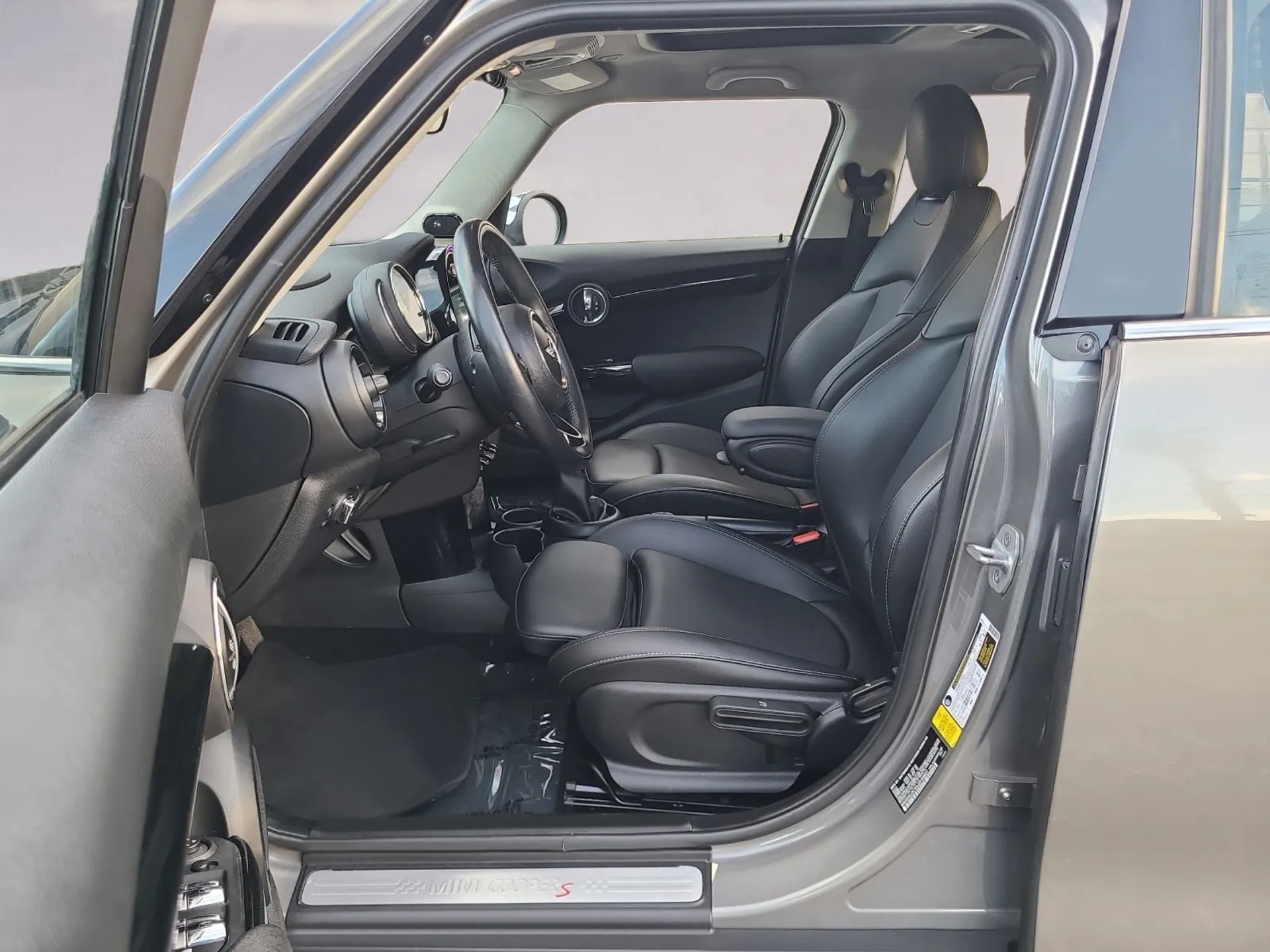 MINI Hardtop 4 Door Cooper S FWD 2018