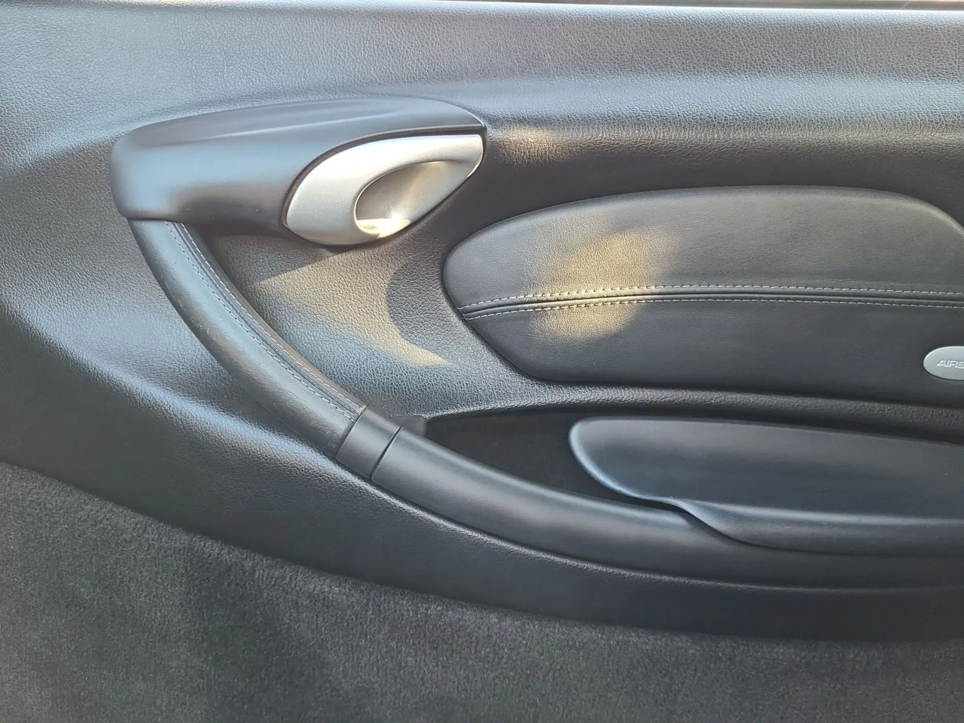 Porsche Boxster 2dr Roadster 5-Spd Manual 2003