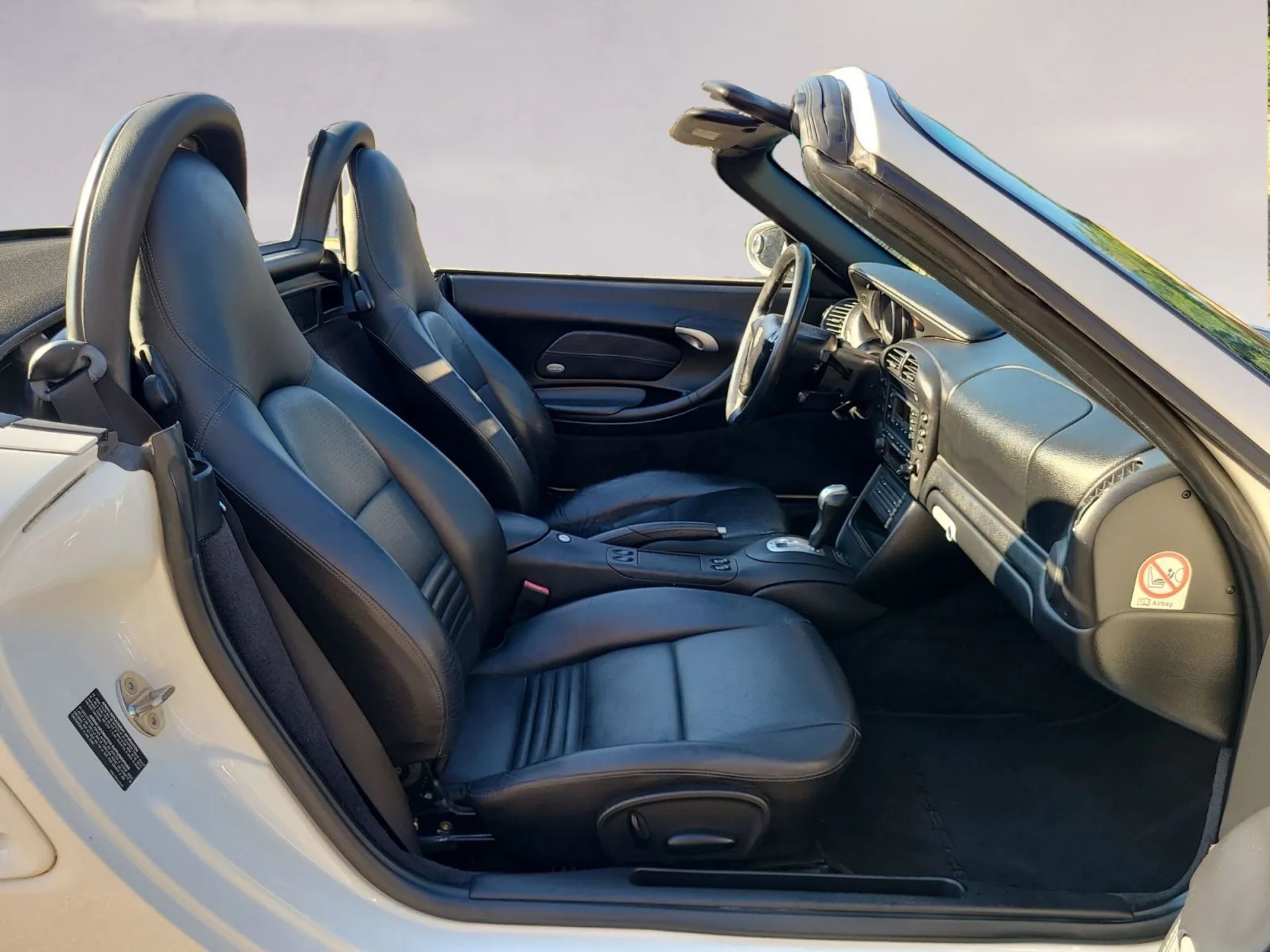 Porsche Boxster 2dr Roadster 5-Spd Manual 2003