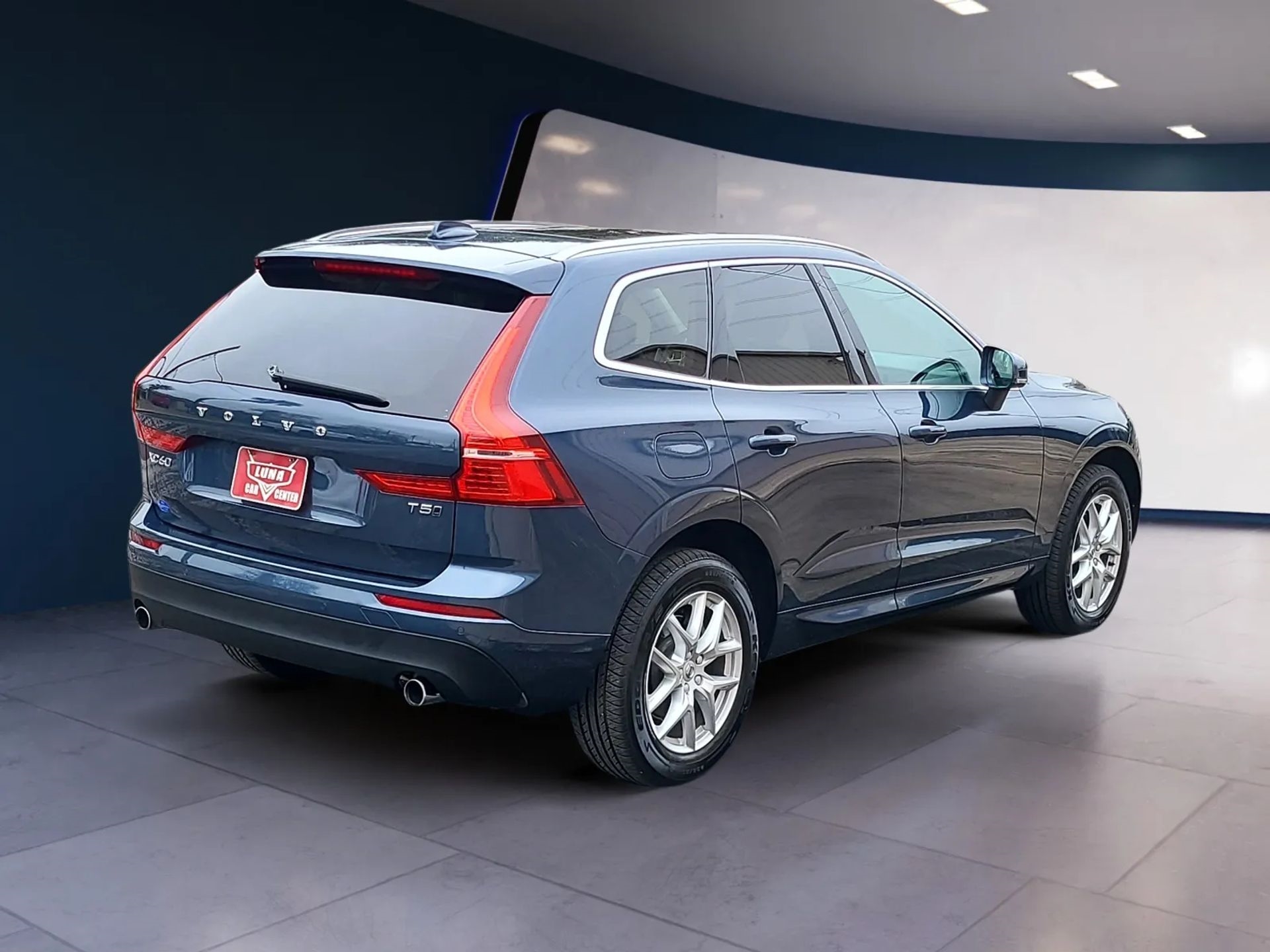 Volvo XC60 T5 AWD Momentum 2020