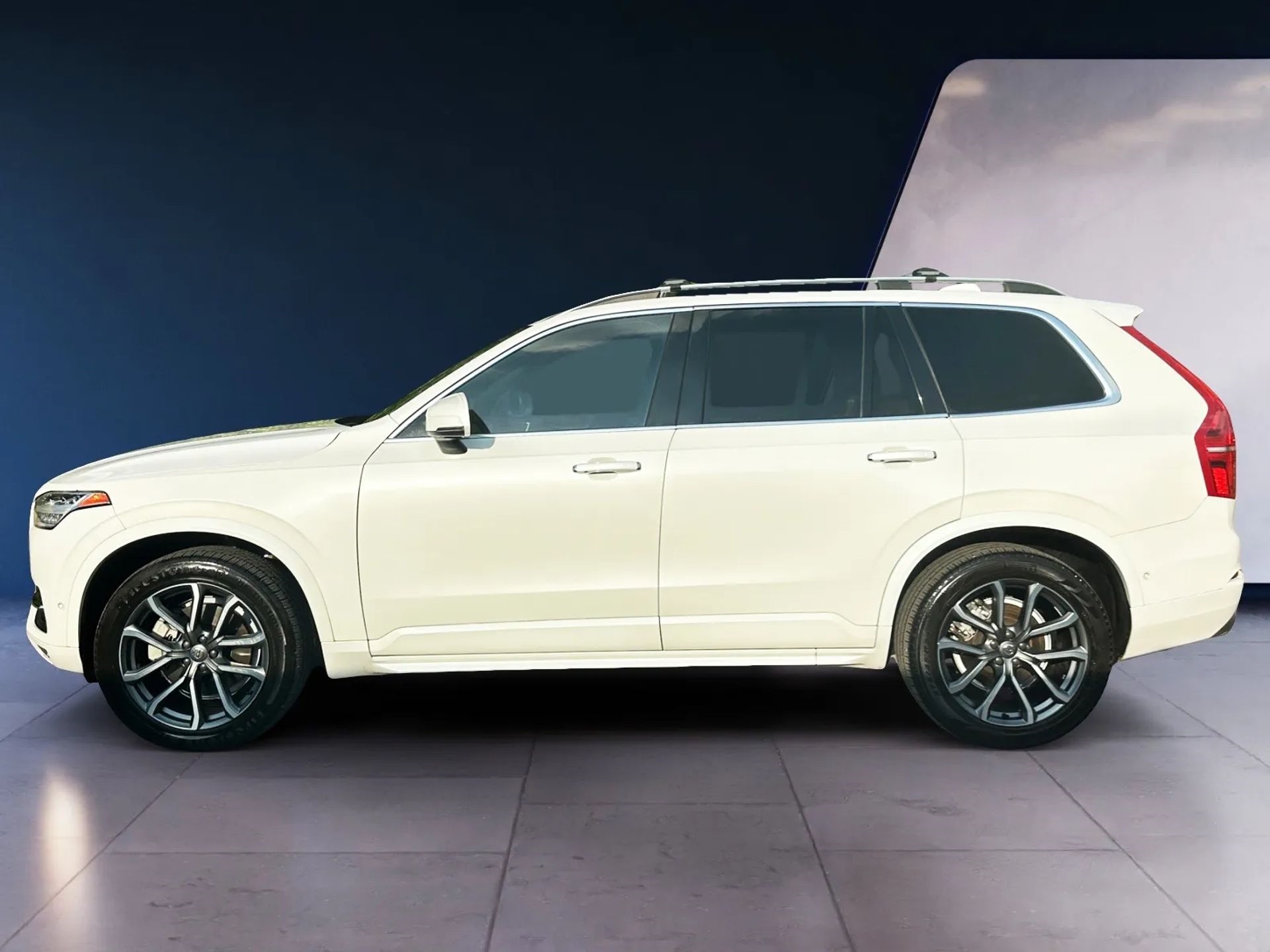 Volvo XC90 T6 AWD 7-Passenger Momentum 2017