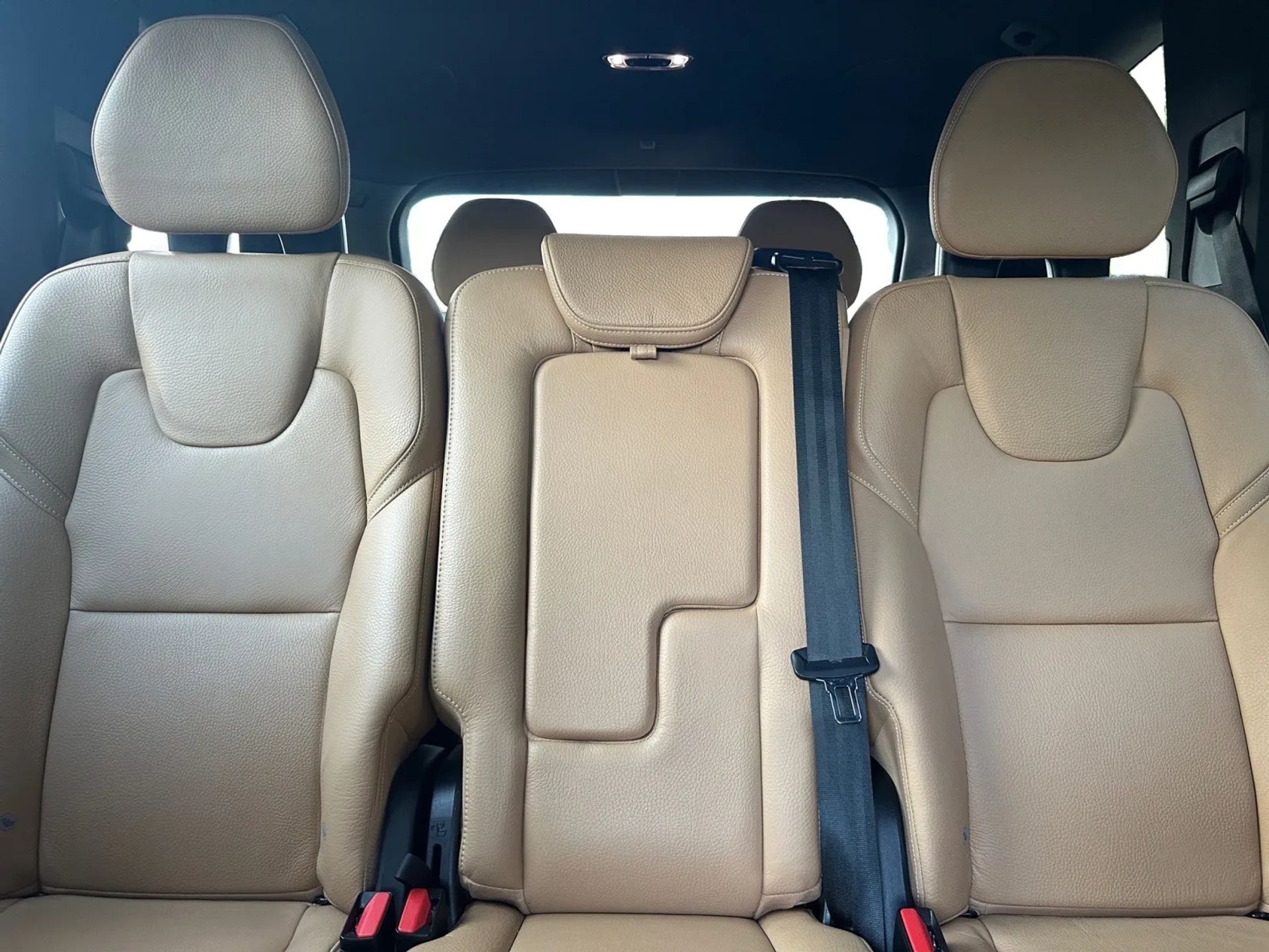 Volvo XC90 T6 AWD 7-Passenger Momentum 2017