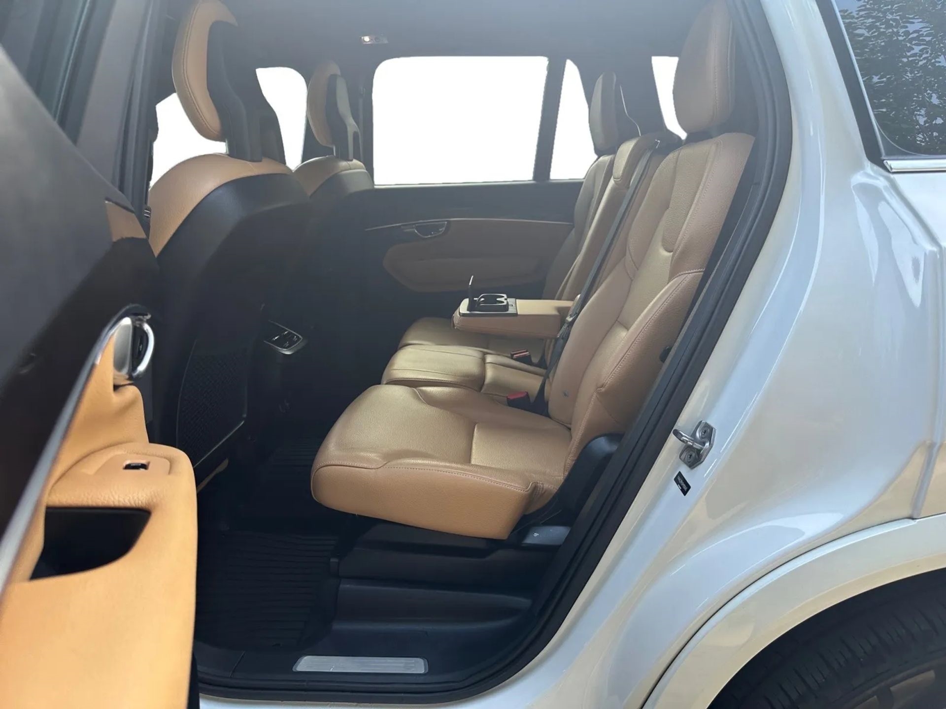 Volvo XC90 T6 AWD 7-Passenger Momentum 2017
