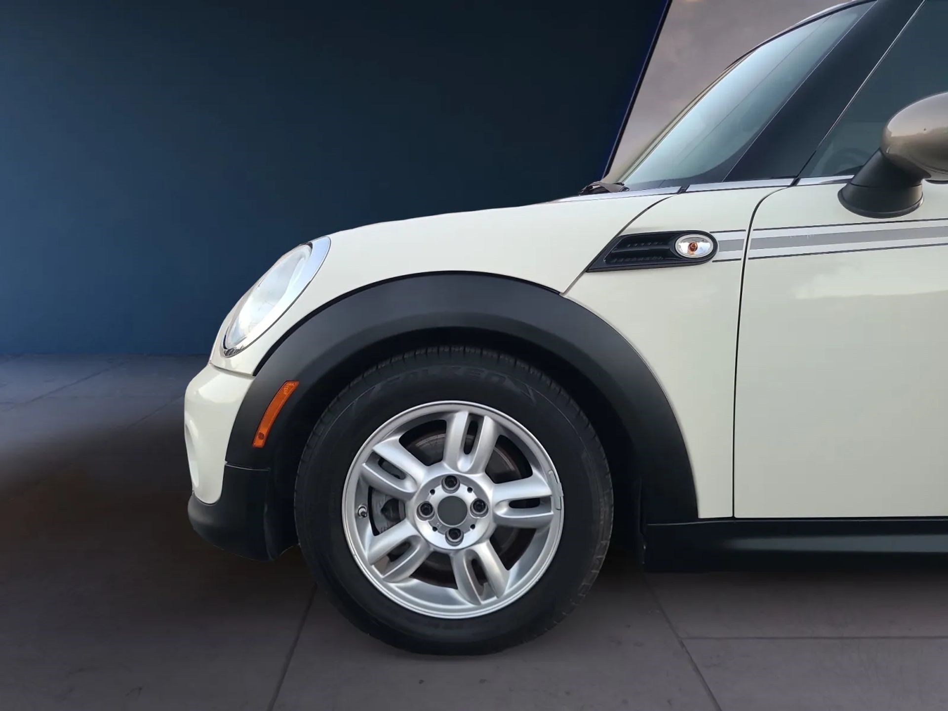MINI Cooper Hardtop 2dr Cpe 2013
