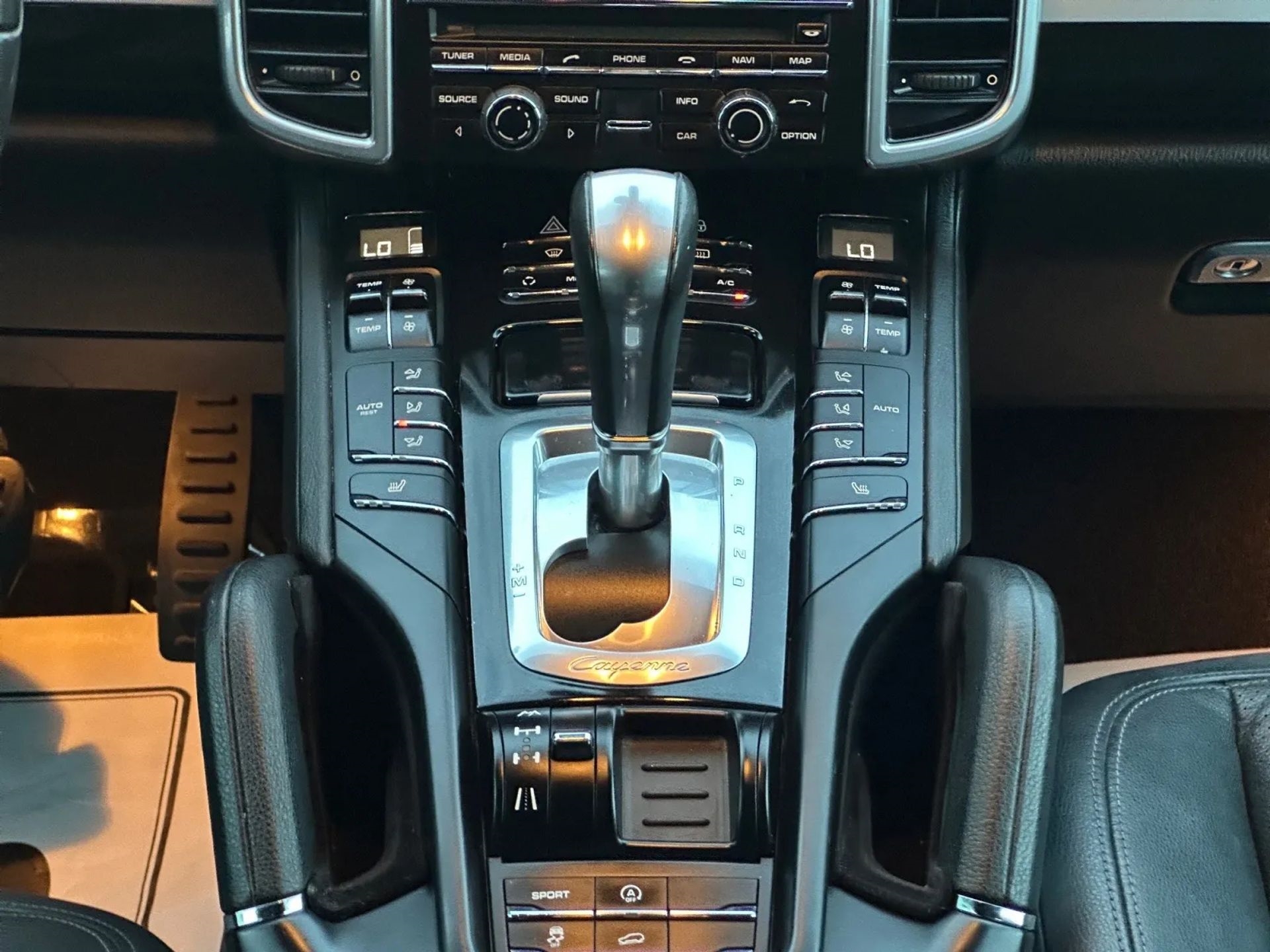 Porsche Cayenne AWD 4dr Manual 2013