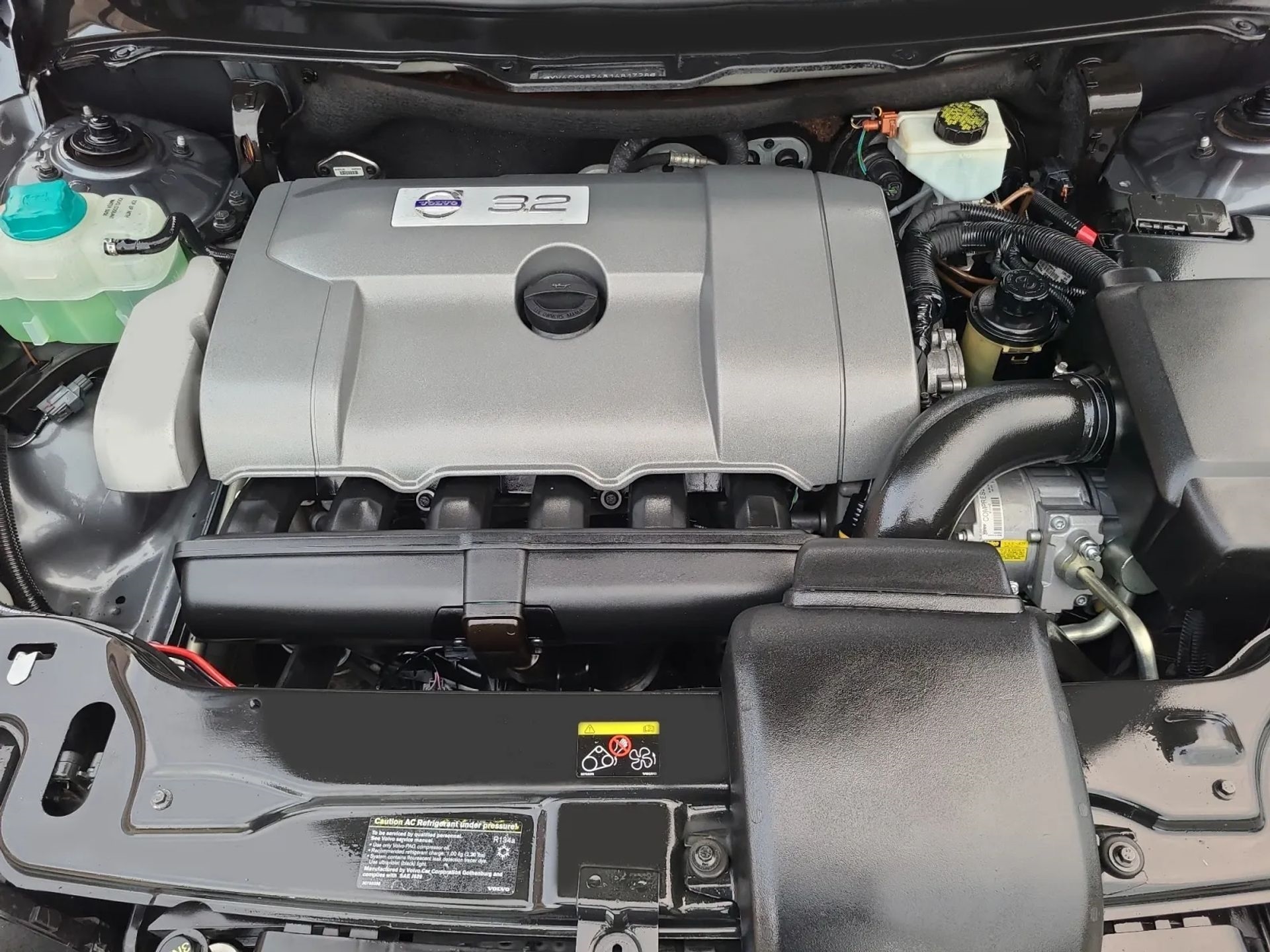 Volvo XC90 FWD 4dr I6 w/Snrf/3rd Row 2008