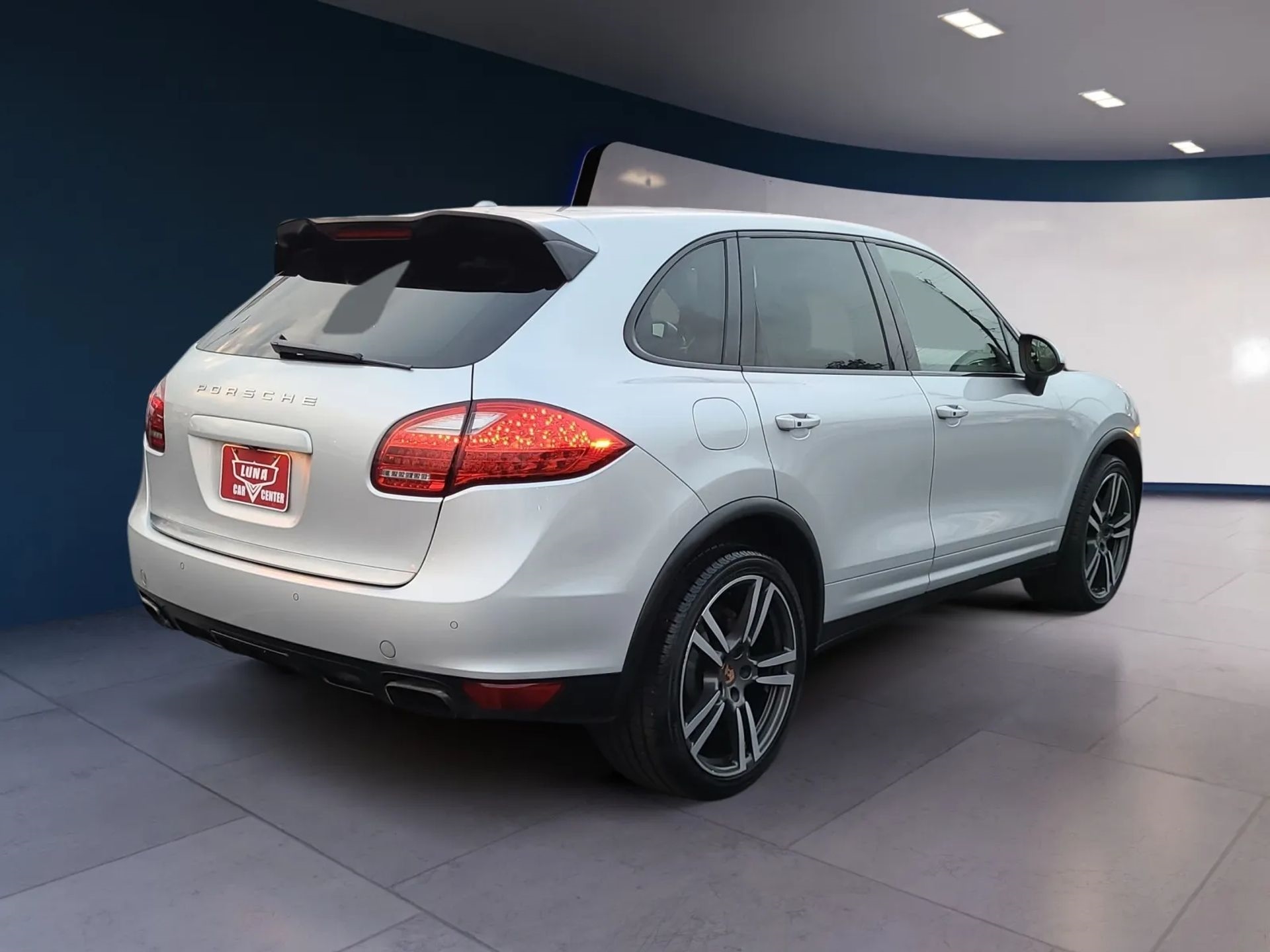 Porsche Cayenne AWD 4dr Manual 2013
