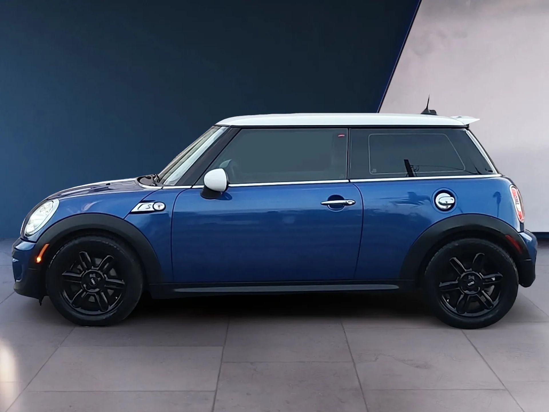 MINI Cooper Hardtop 2dr Cpe S 2012