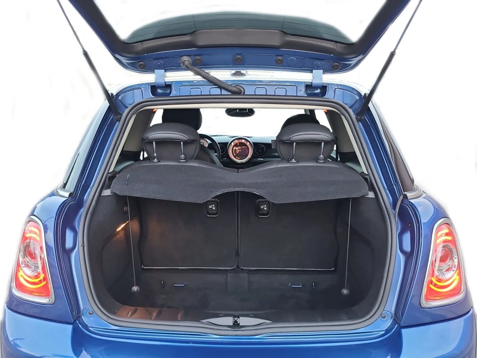MINI Cooper Hardtop 2dr Cpe S 2012
