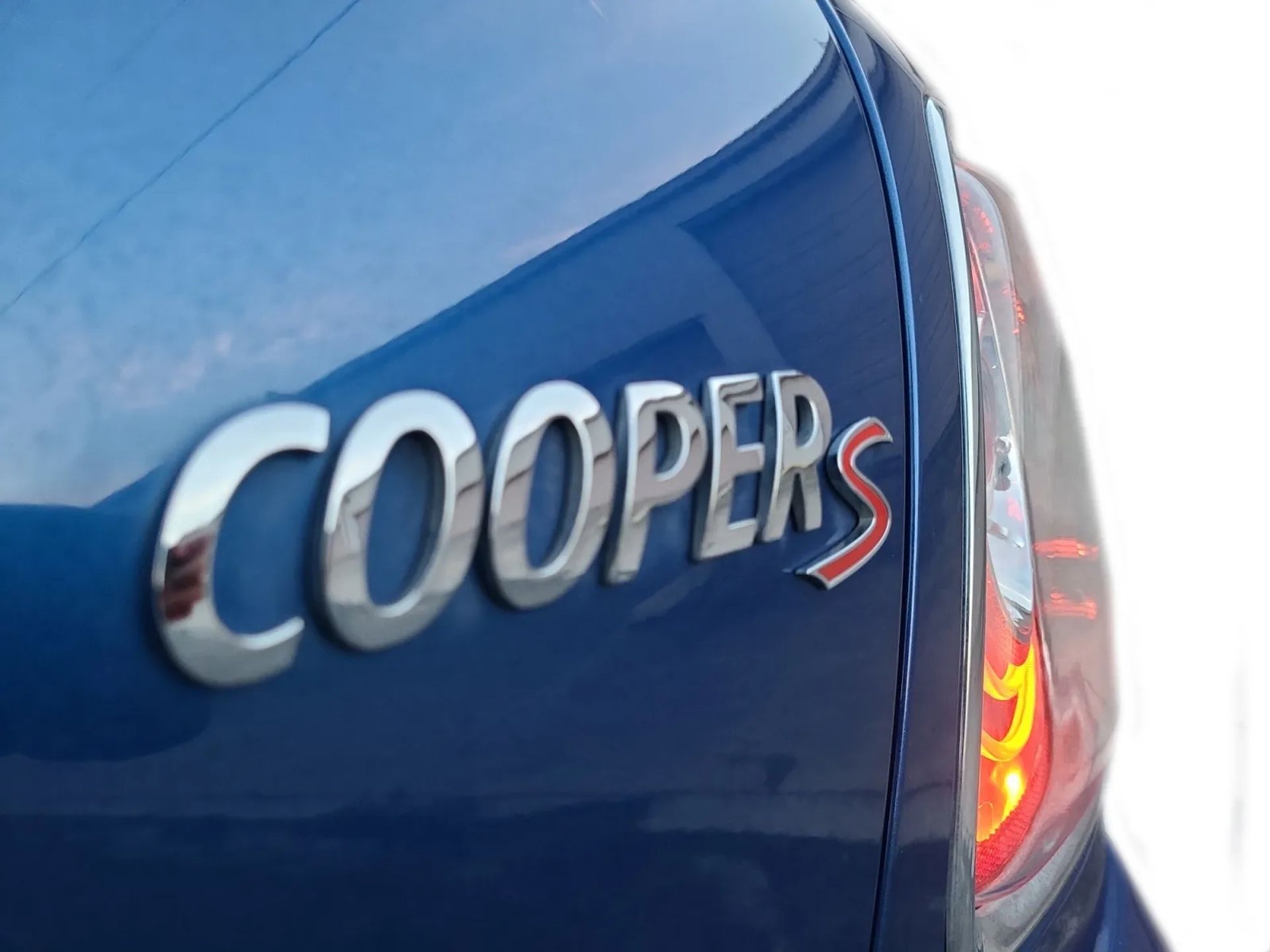 MINI Cooper Hardtop 2dr Cpe S 2012