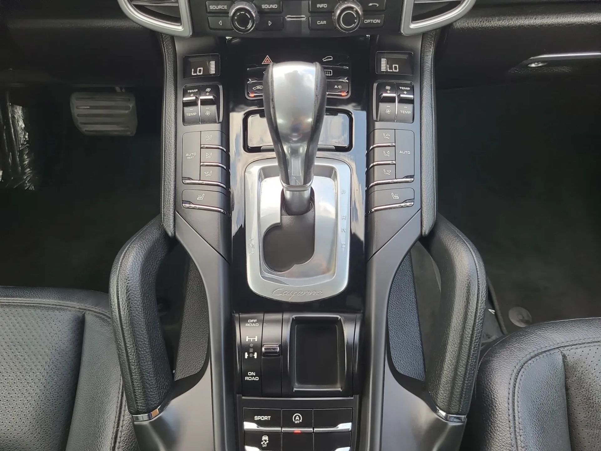 Porsche Cayenne AWD 4dr Manual 2014