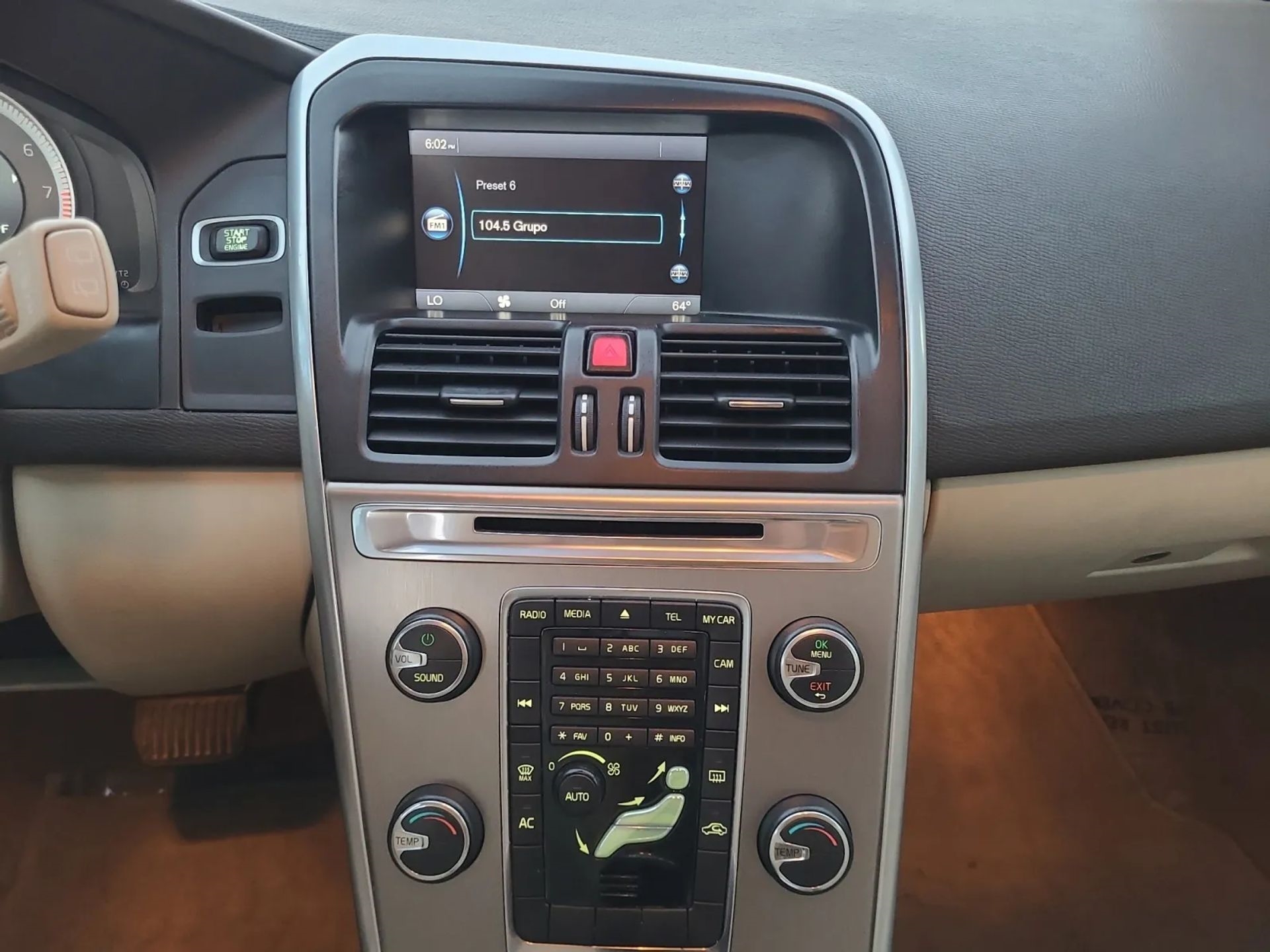 Volvo XC60 AWD 4dr T6 2013