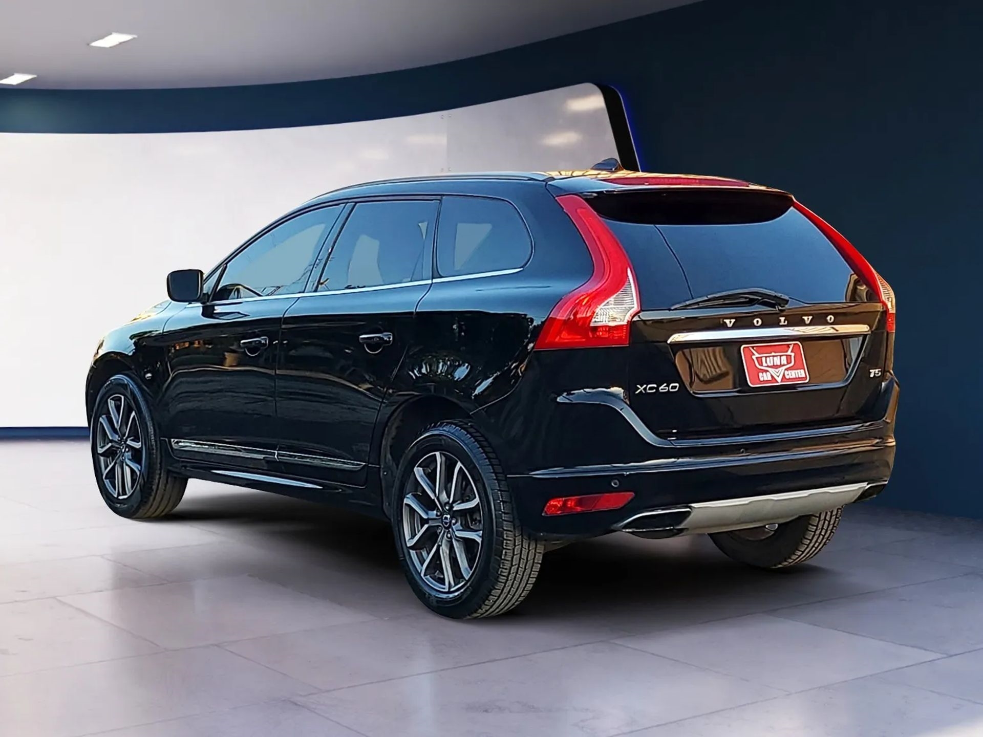 Volvo XC60 FWD 4dr T5 Drive-E Premier 2016
