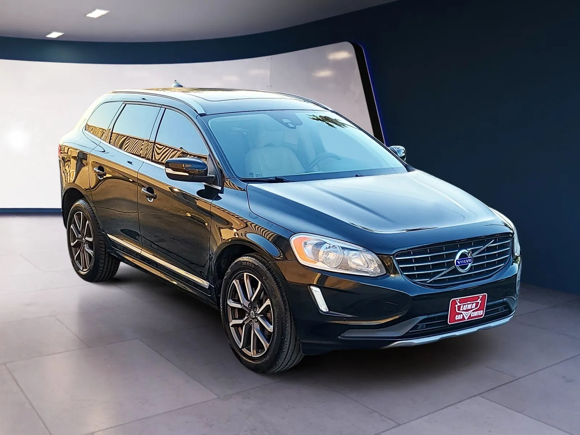 Volvo XC60 FWD 4dr T5 Drive-E Premier 2016