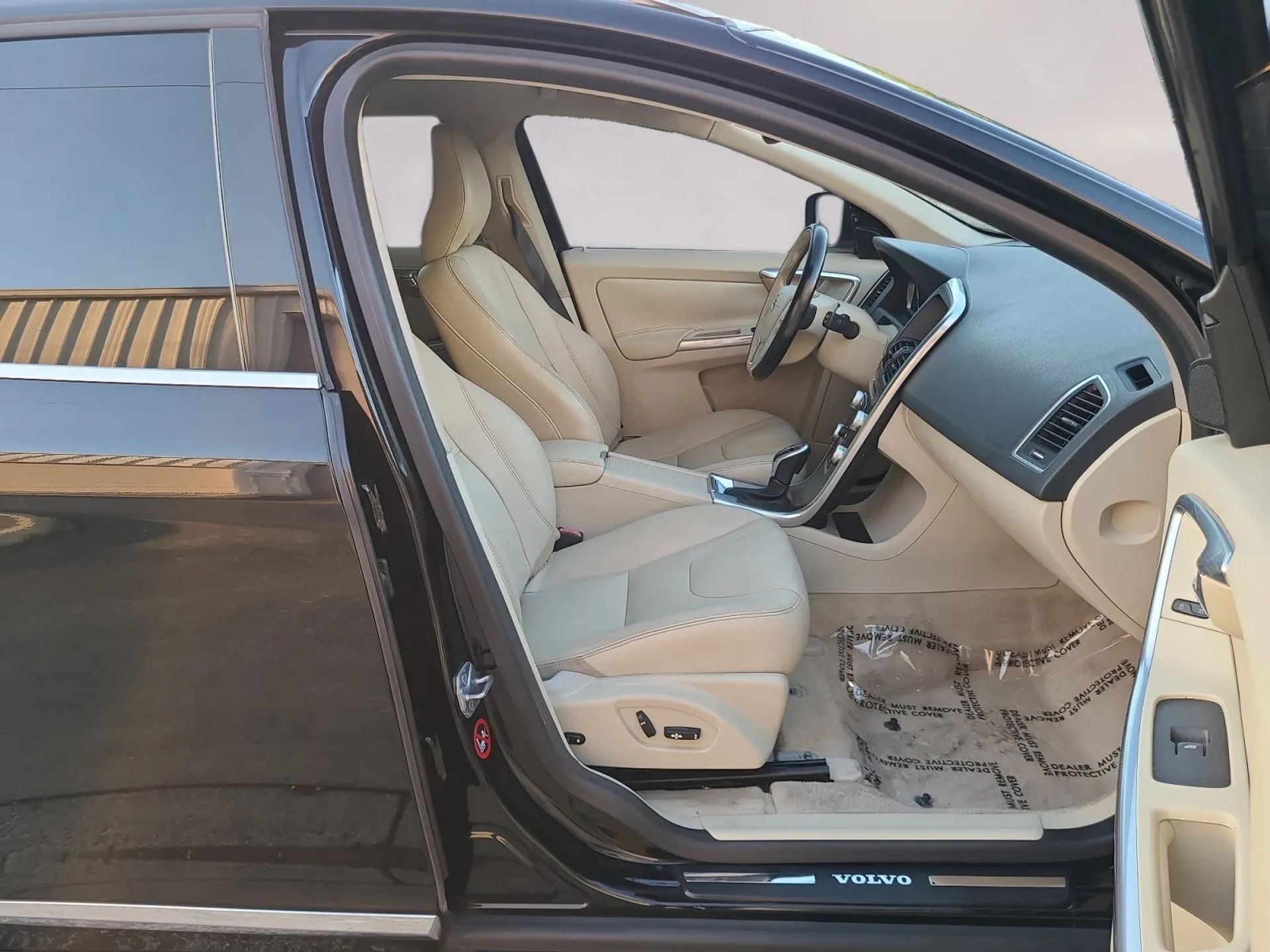 Volvo XC60 FWD 4dr T5 Drive-E Premier 2016