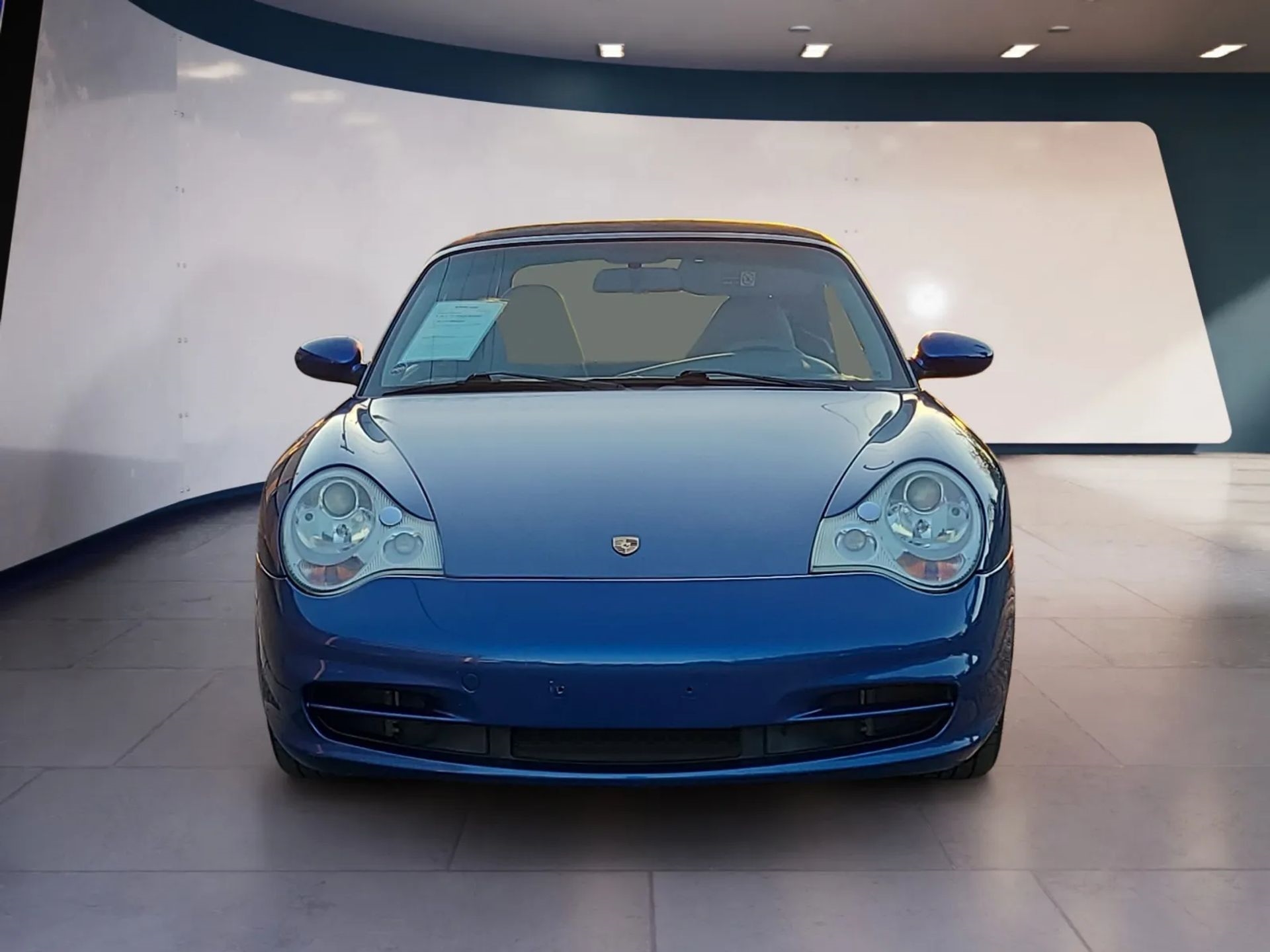 Porsche 911 Carrera 2dr Carrera Cabriolet 6-Spd Manual 2003