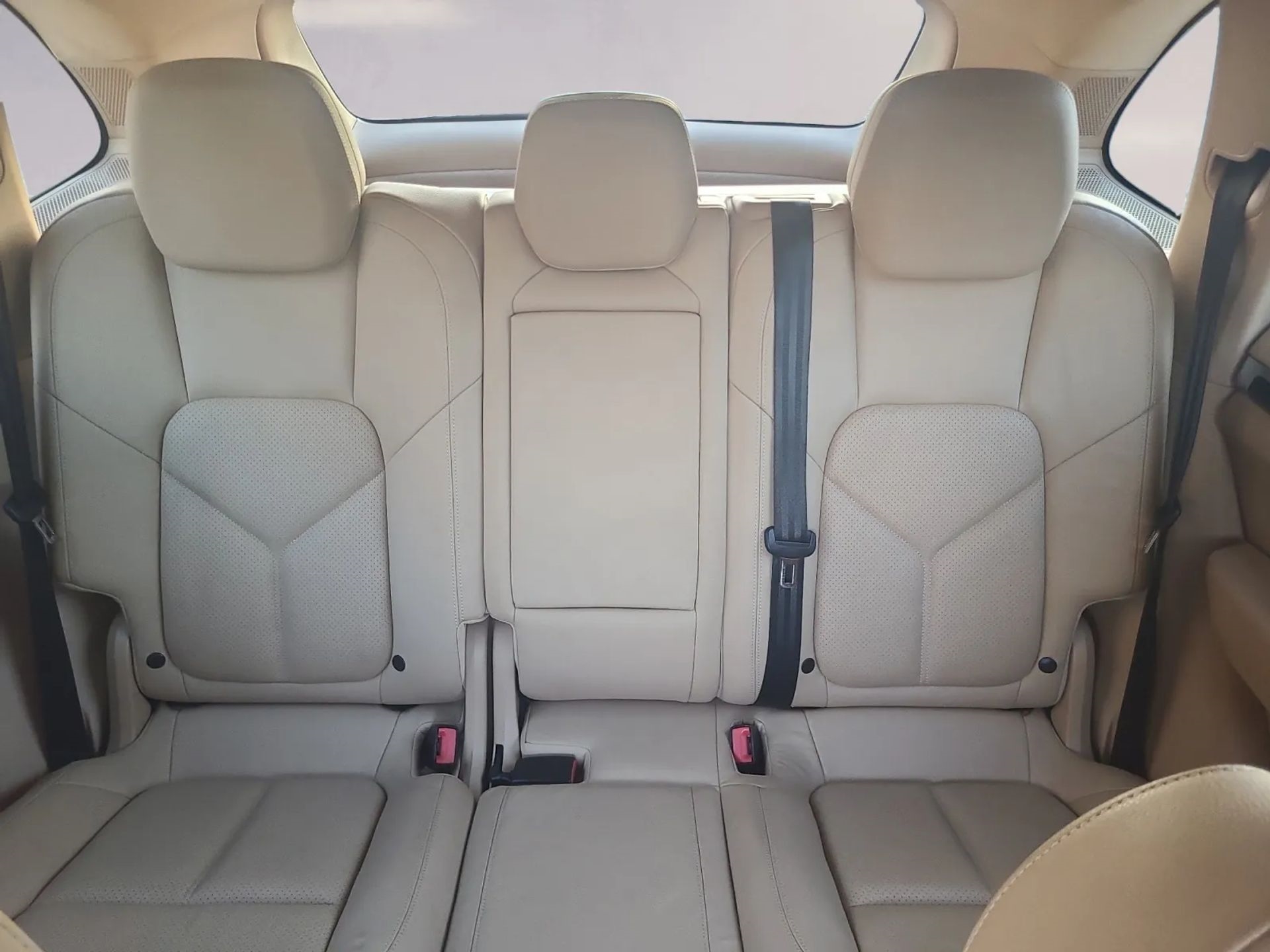 Porsche Cayenne AWD 4dr Manual 2012