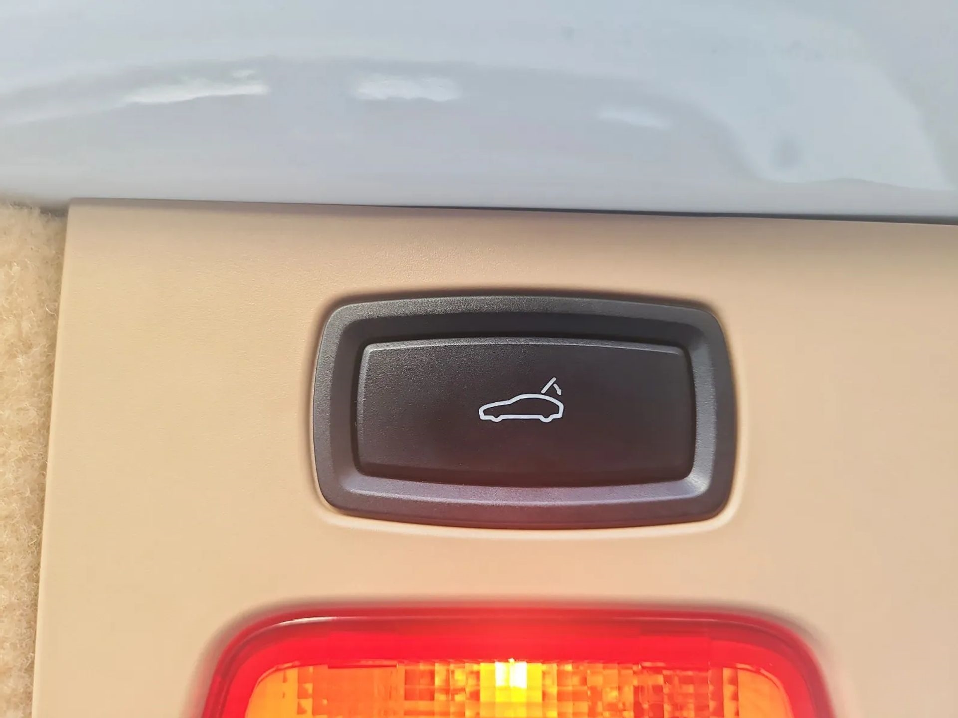 Porsche Cayenne AWD 4dr Manual 2012