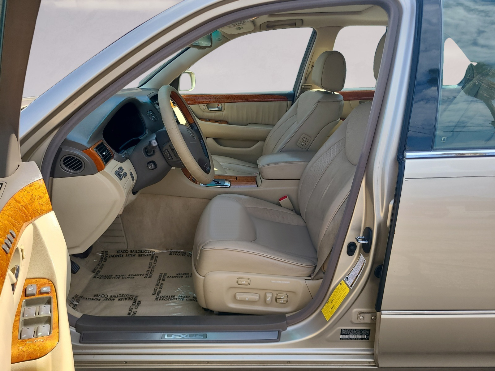 Lexus LS 430 4dr Sdn 2005