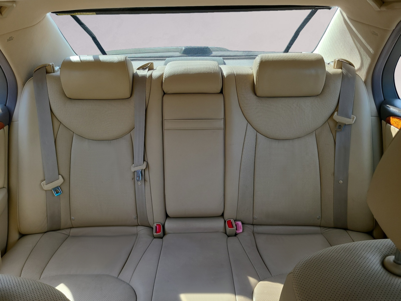 Lexus LS 430 4dr Sdn 2005