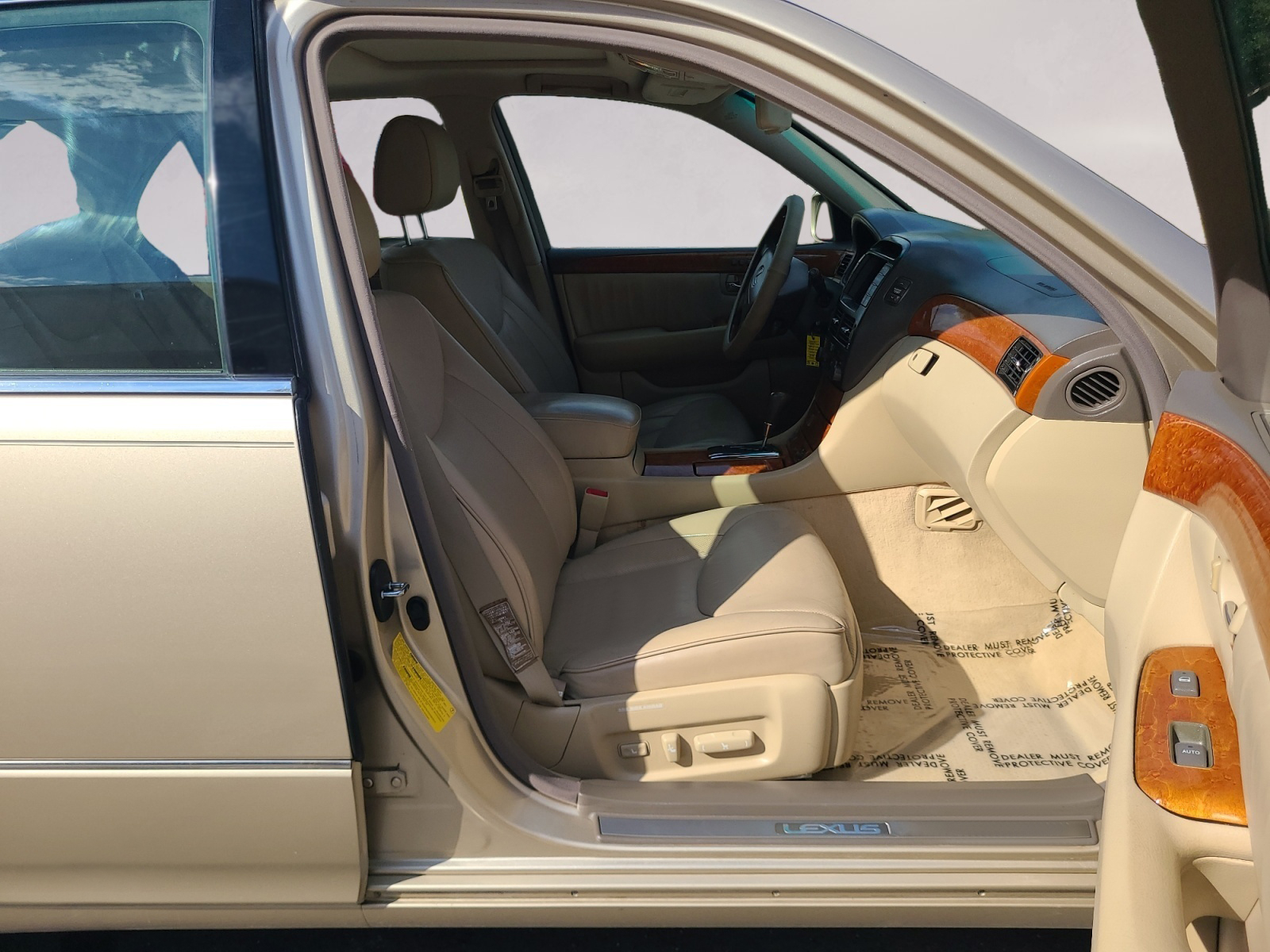 Lexus LS 430 4dr Sdn 2005