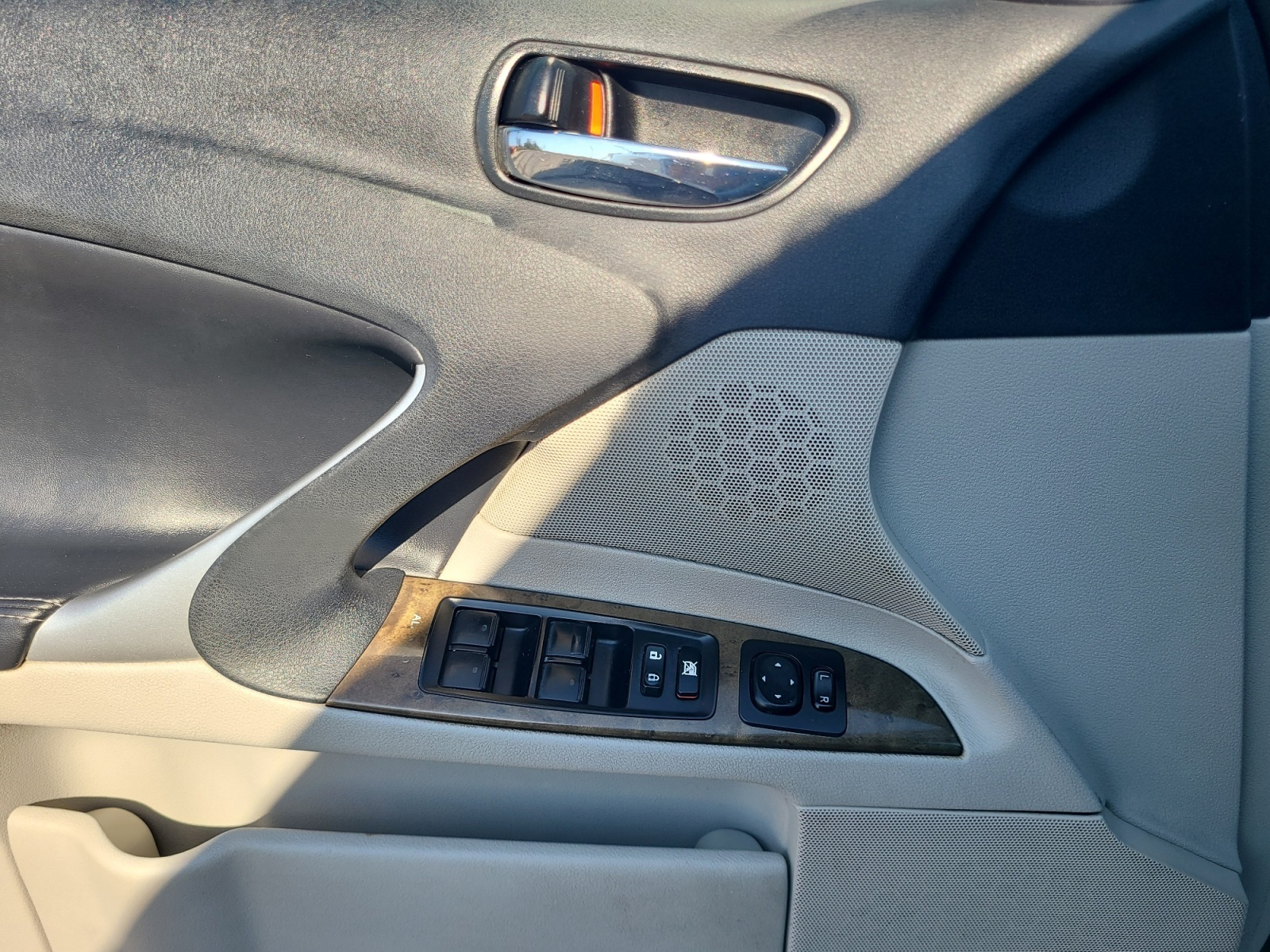 Lexus IS 250 4dr Sport Sdn Man RWD 2011