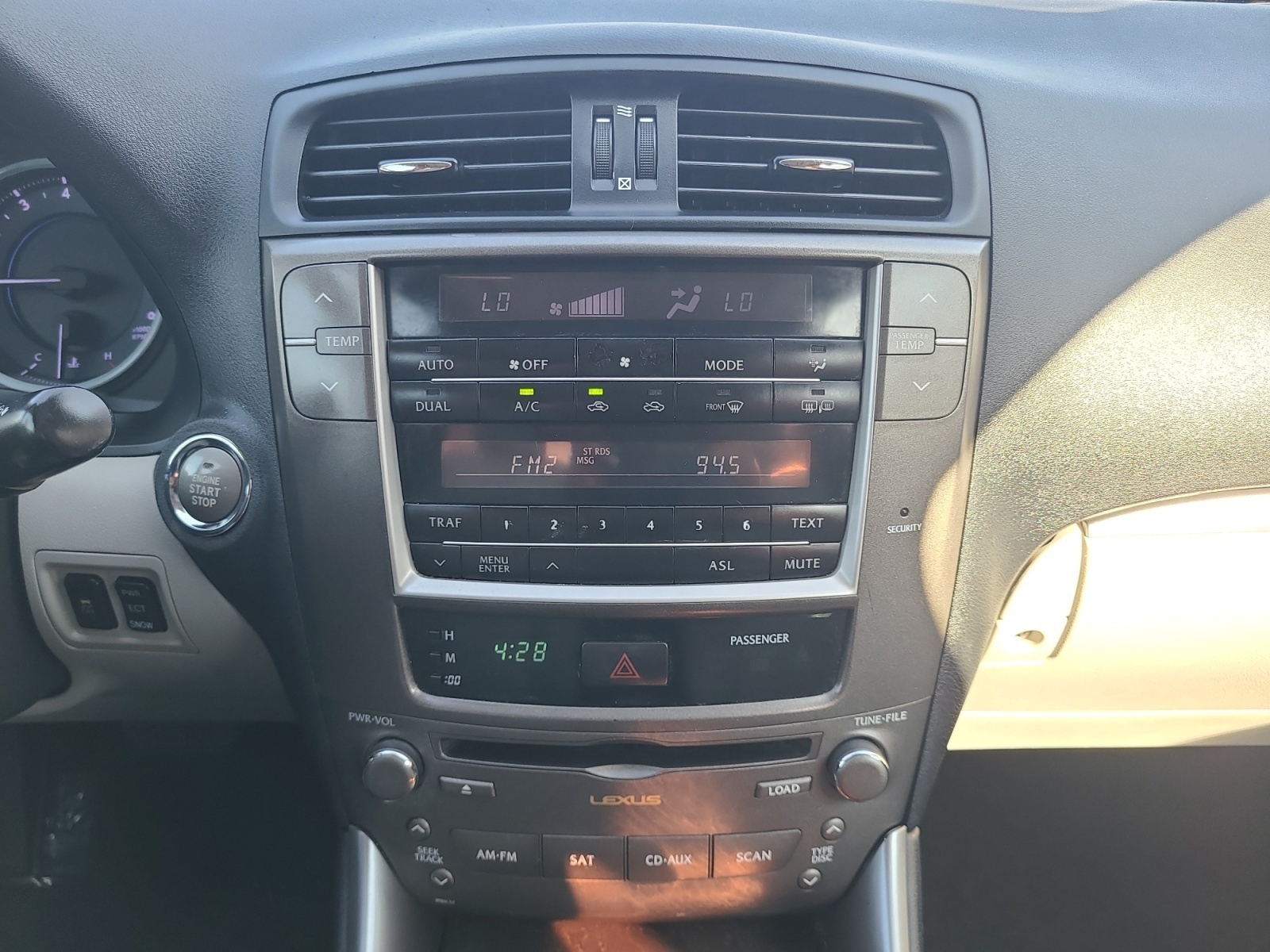 Lexus IS 250 4dr Sport Sdn Man RWD 2011