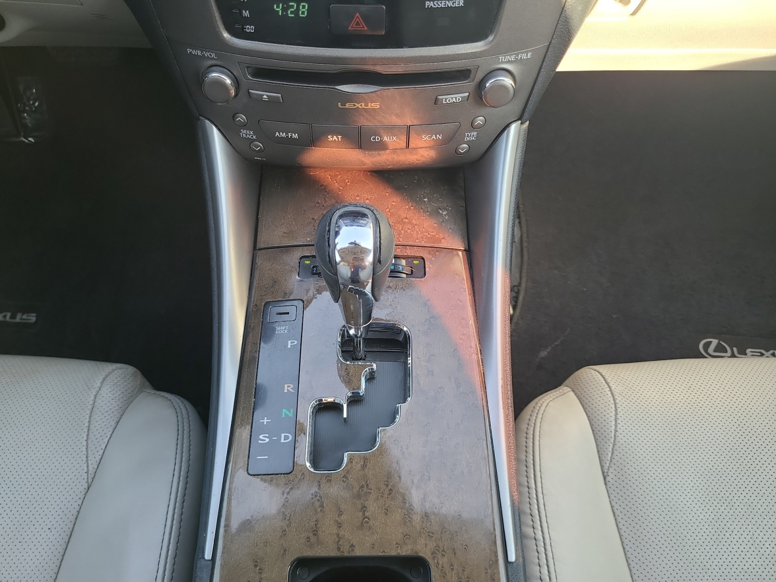 Lexus IS 250 4dr Sport Sdn Man RWD 2011