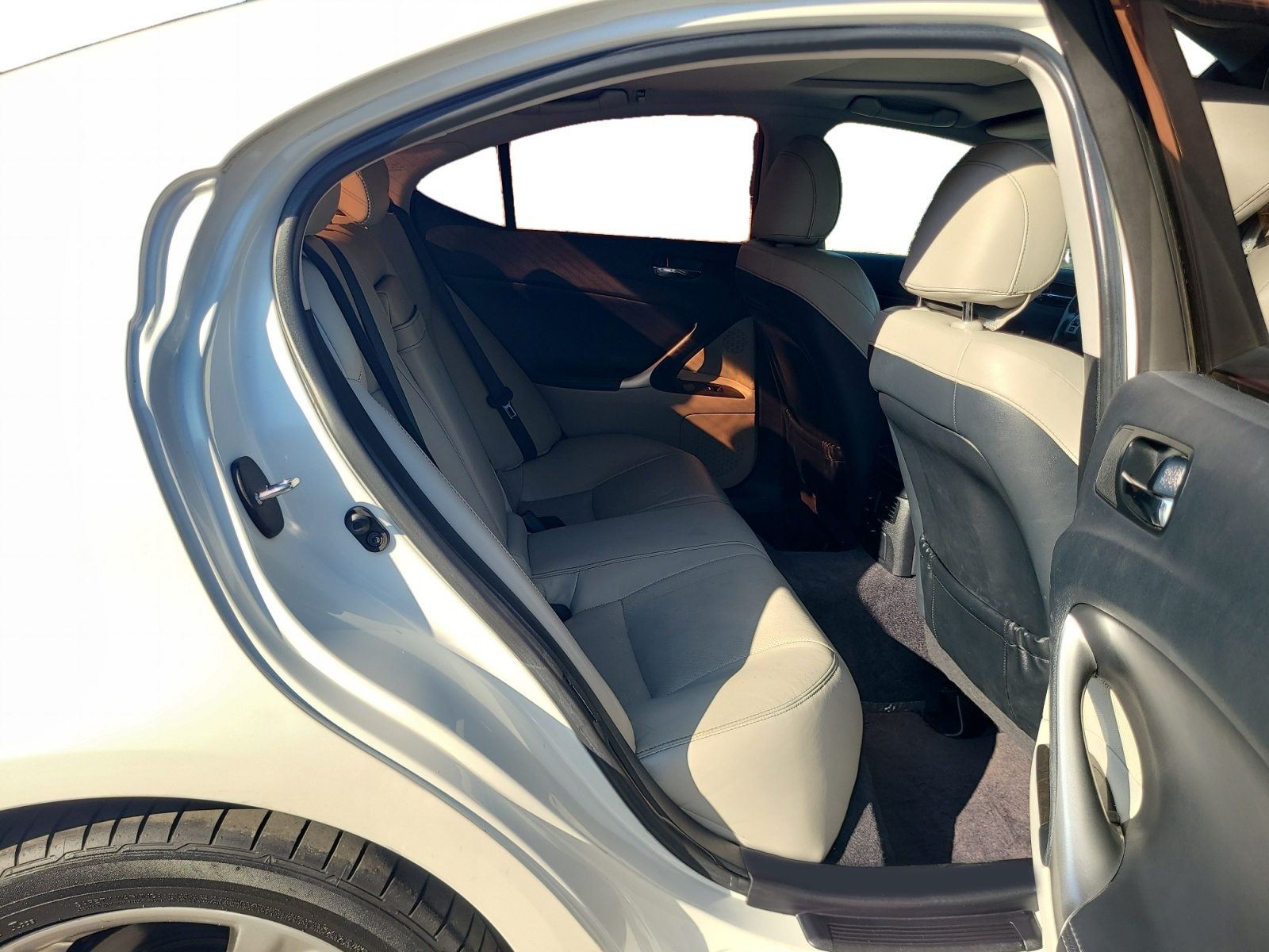 Lexus IS 250 4dr Sport Sdn Man RWD 2011