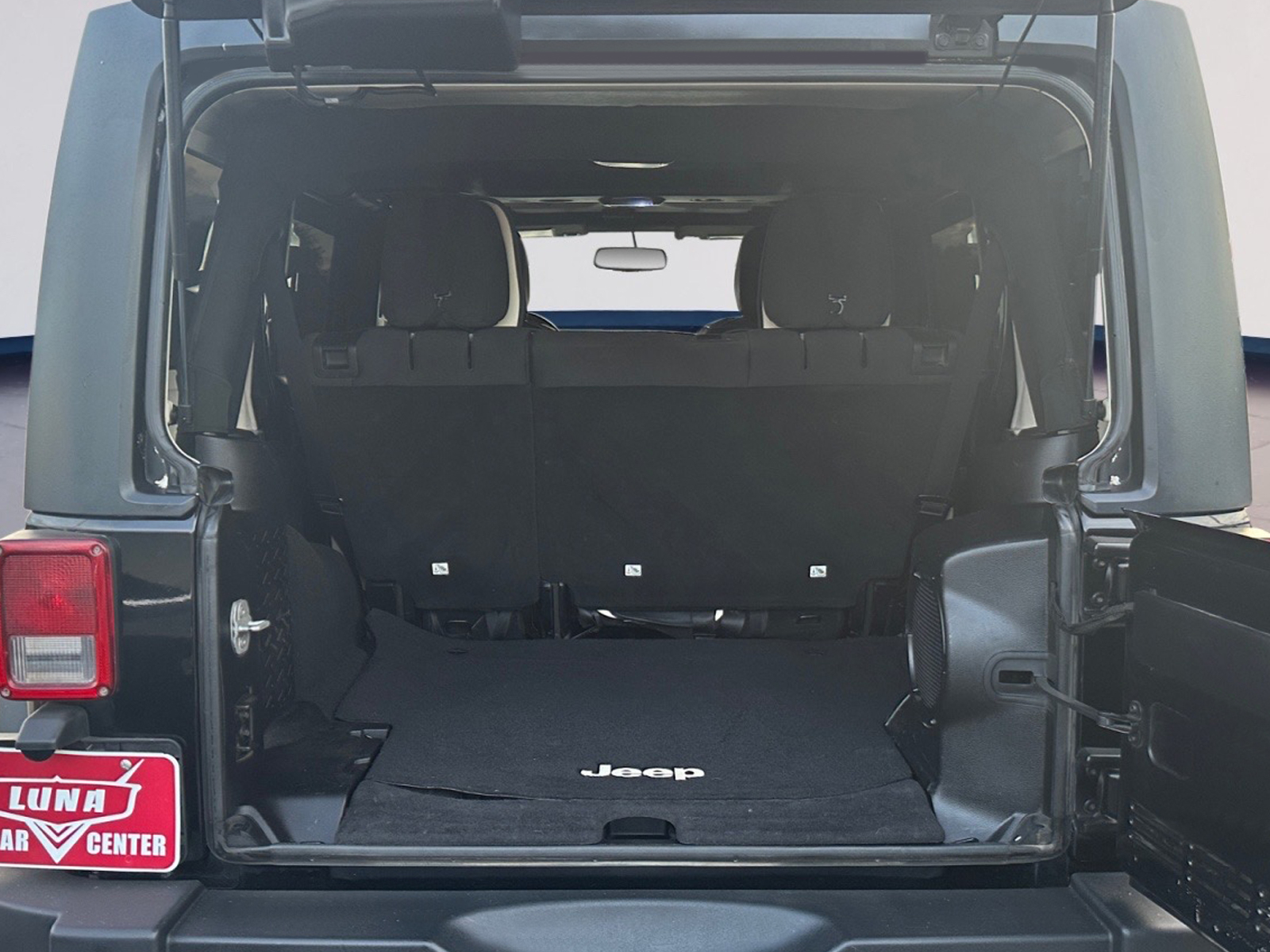 Jeep Wrangler Unlimited 4WD 4dr Sport 2013